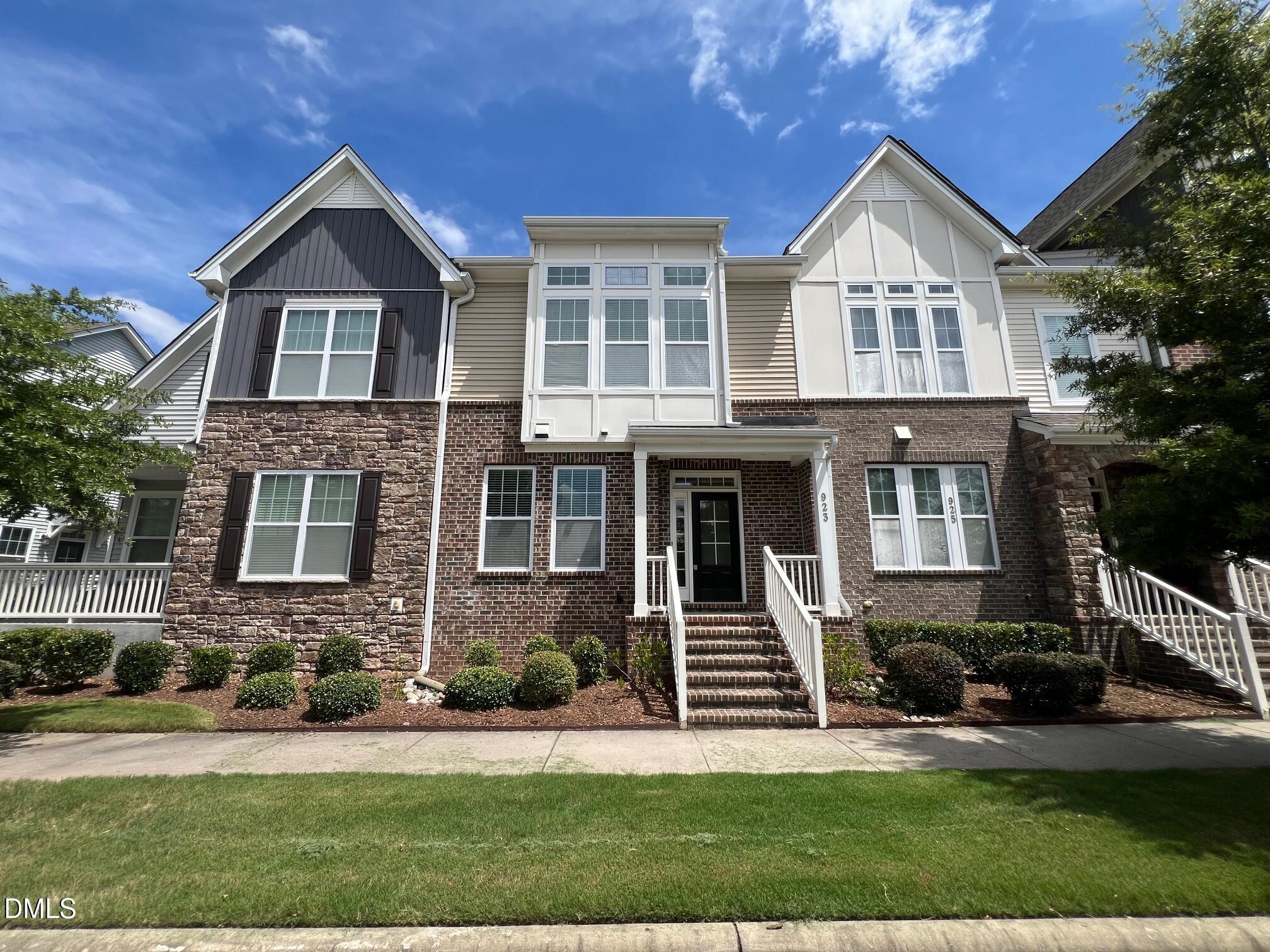 923 Rosepine Drive, Cary, NC 27519