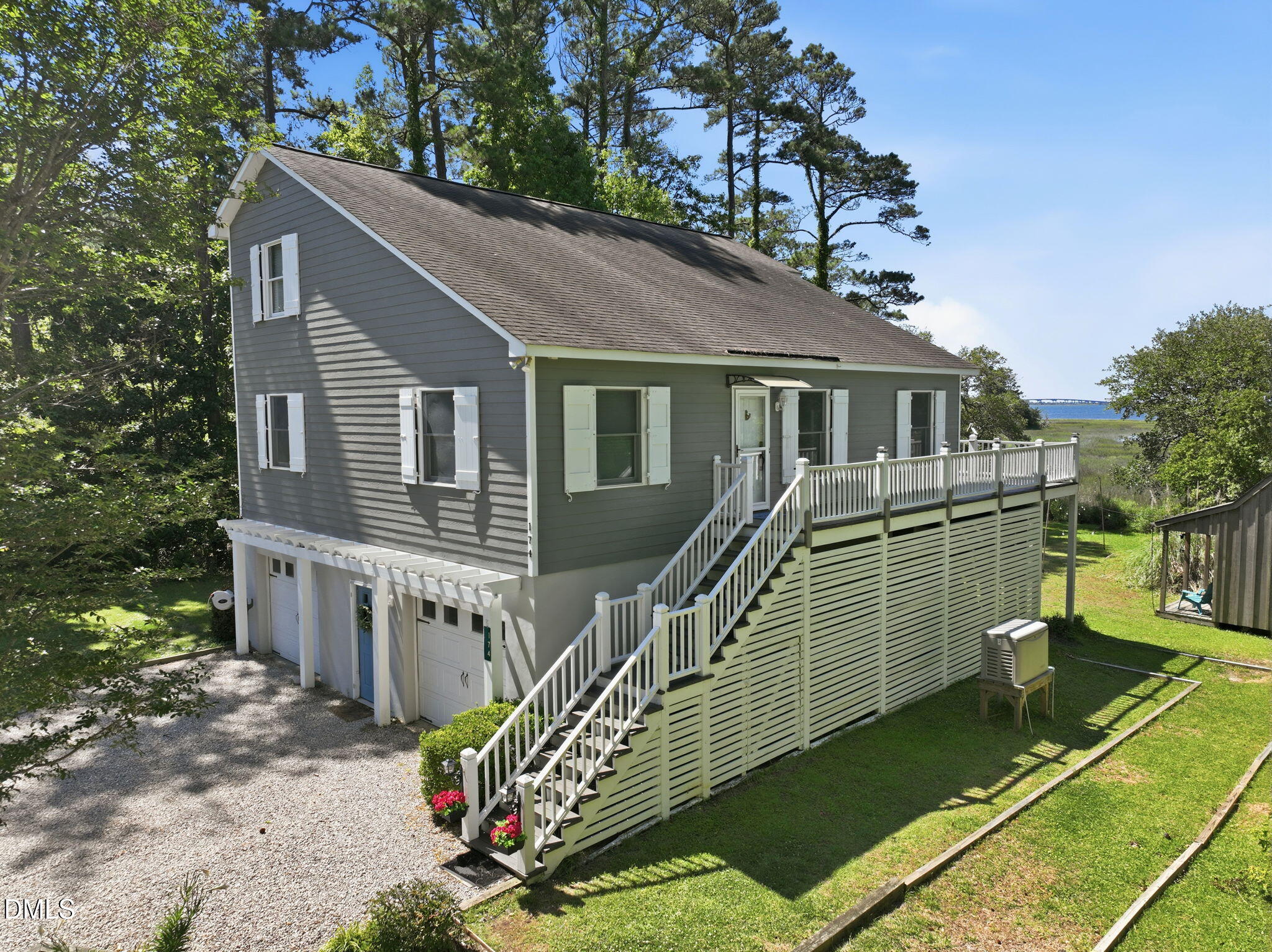 174 Windy Point Road, Beaufort, NC 28516
