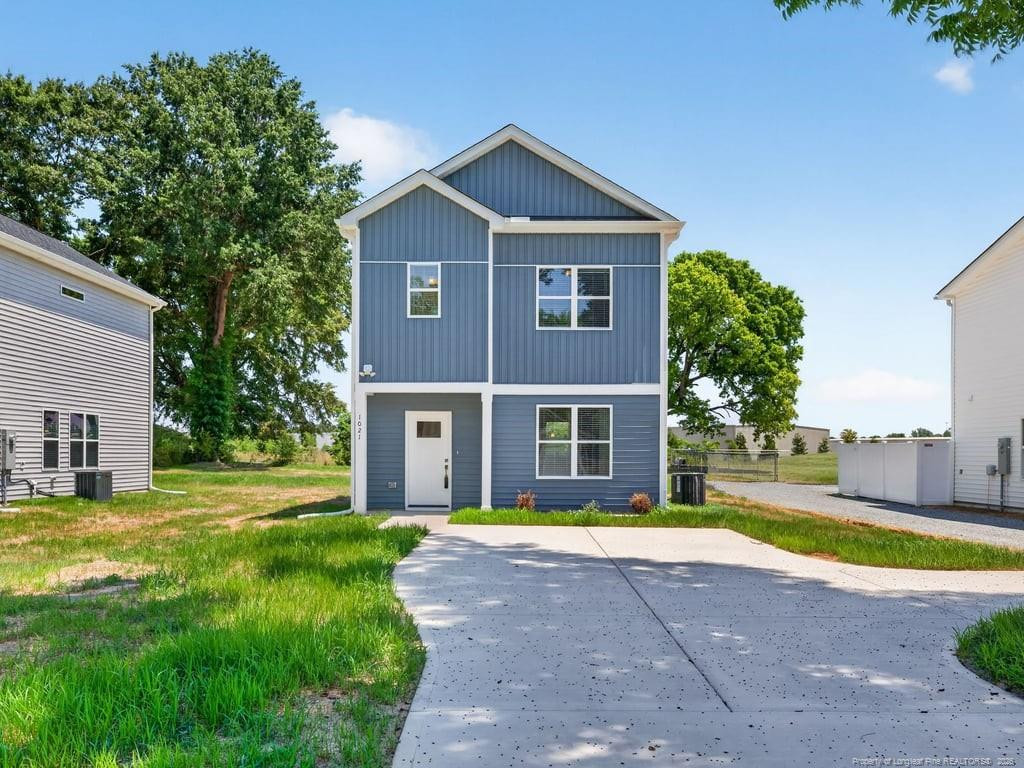 1021 E Harnett Street, Dunn, NC 28334