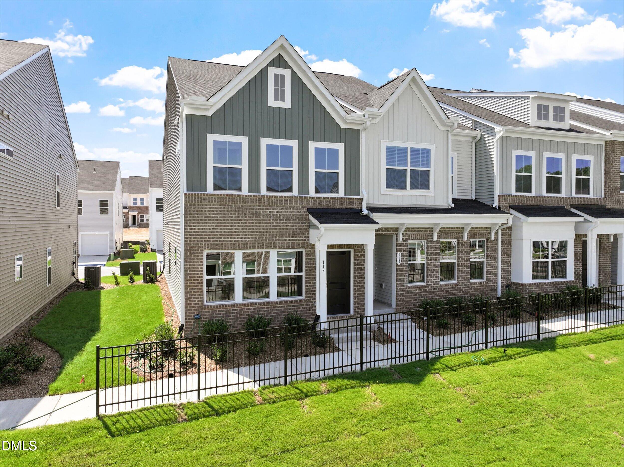 119 Flowering Maple Way 281, Garner, NC 27529