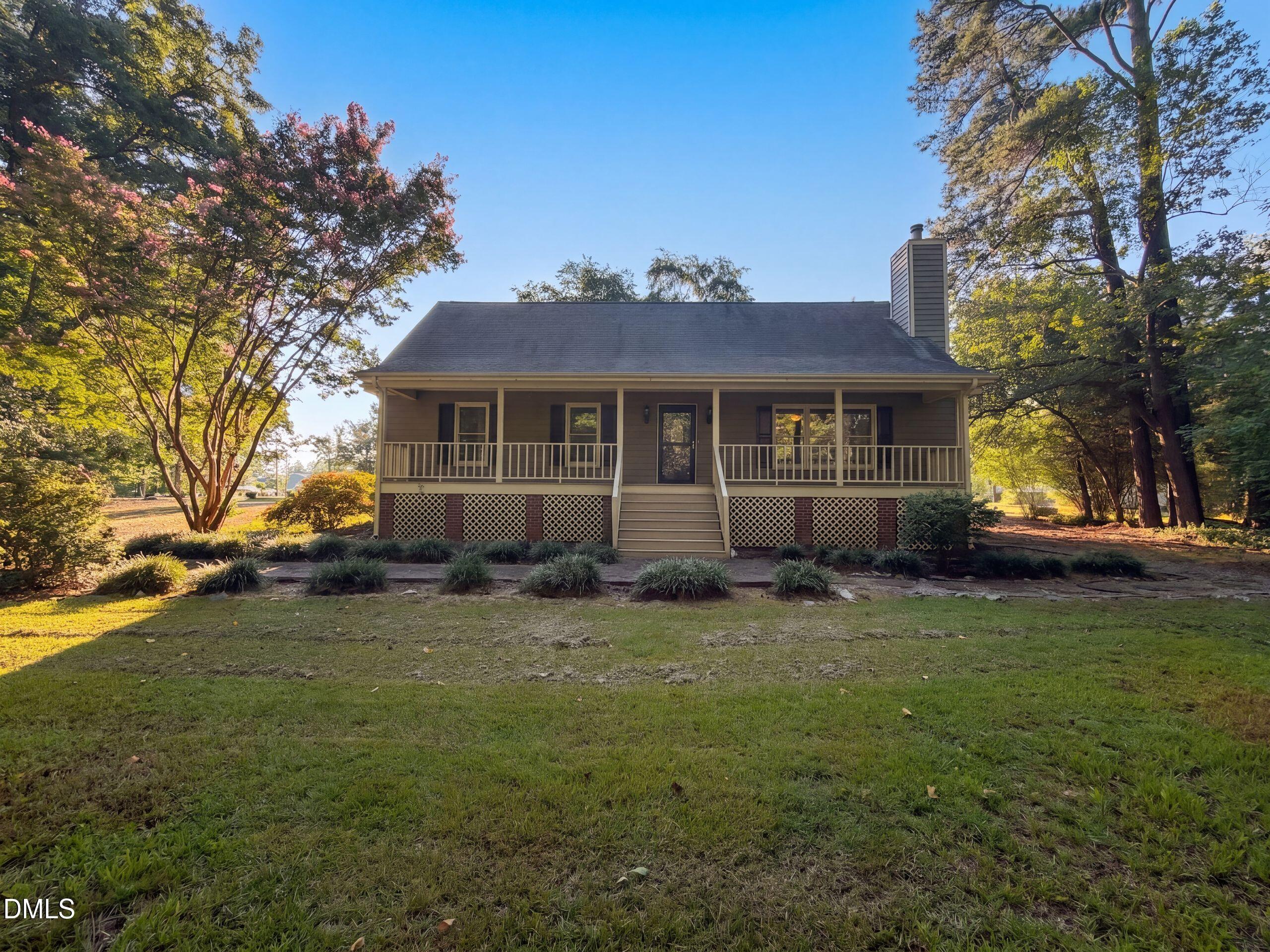 104 Rocktree Court, Fuquay Varina, NC 27526