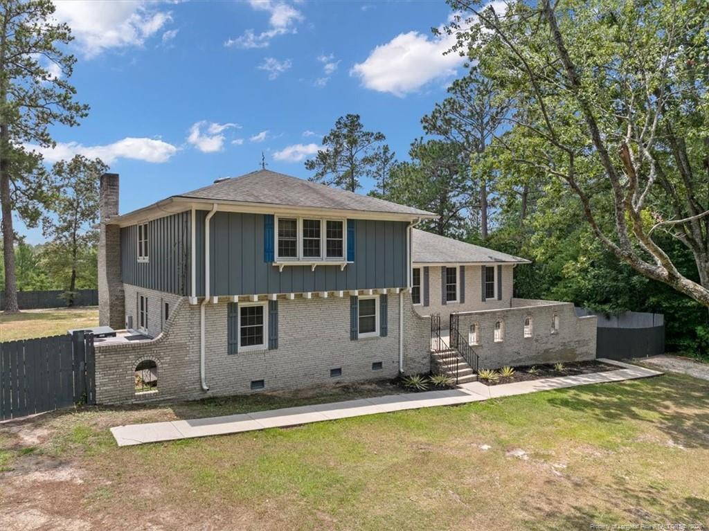 389 Myra Road, Raeford, NC 28376