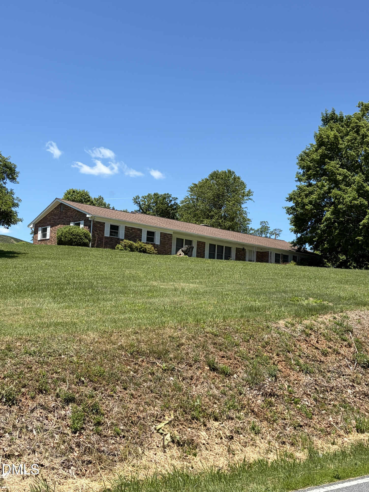 2956 Nc-18, Sparta, NC 28675