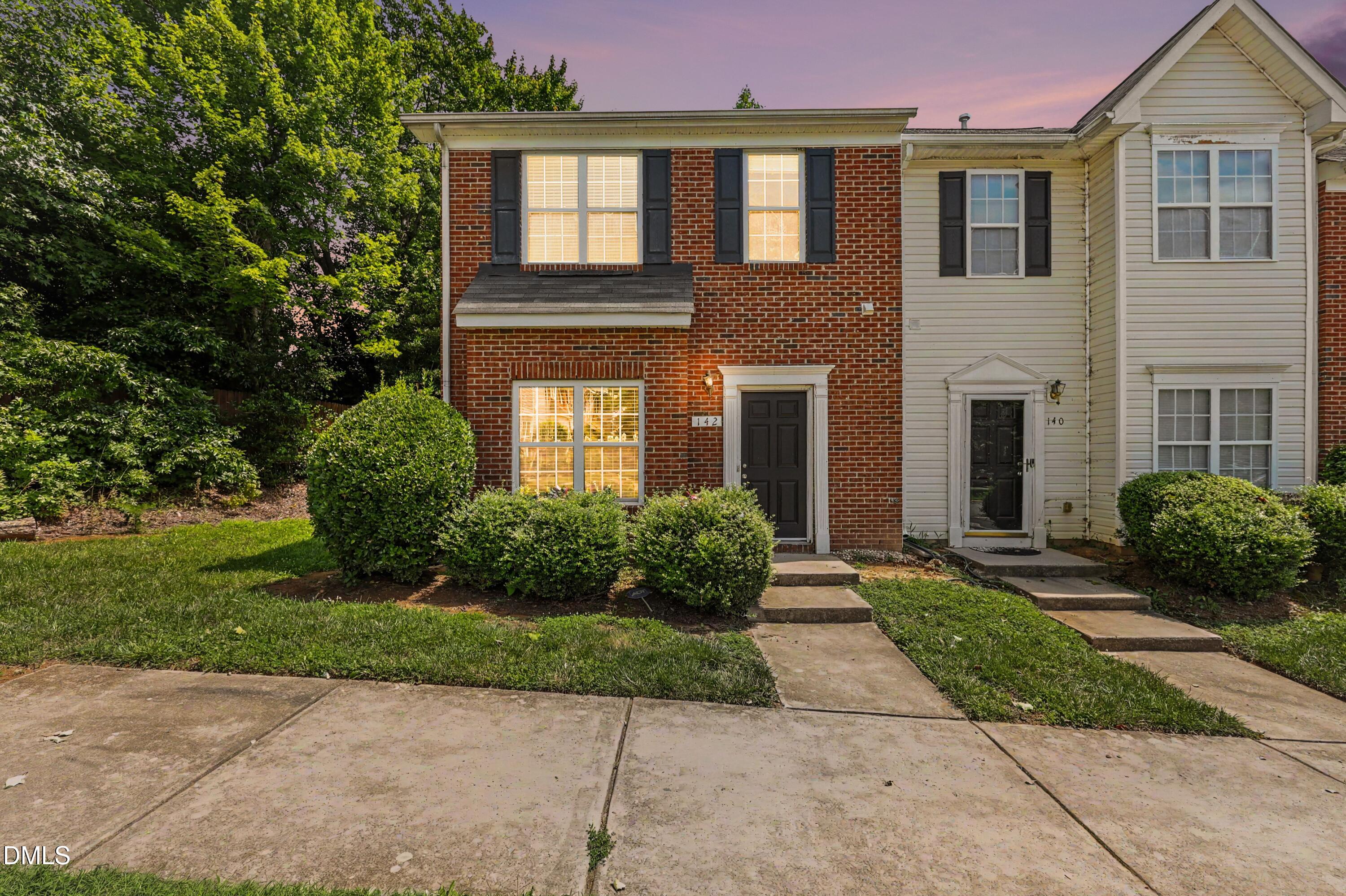 142 Queensberry Court, Greensboro, NC 27405