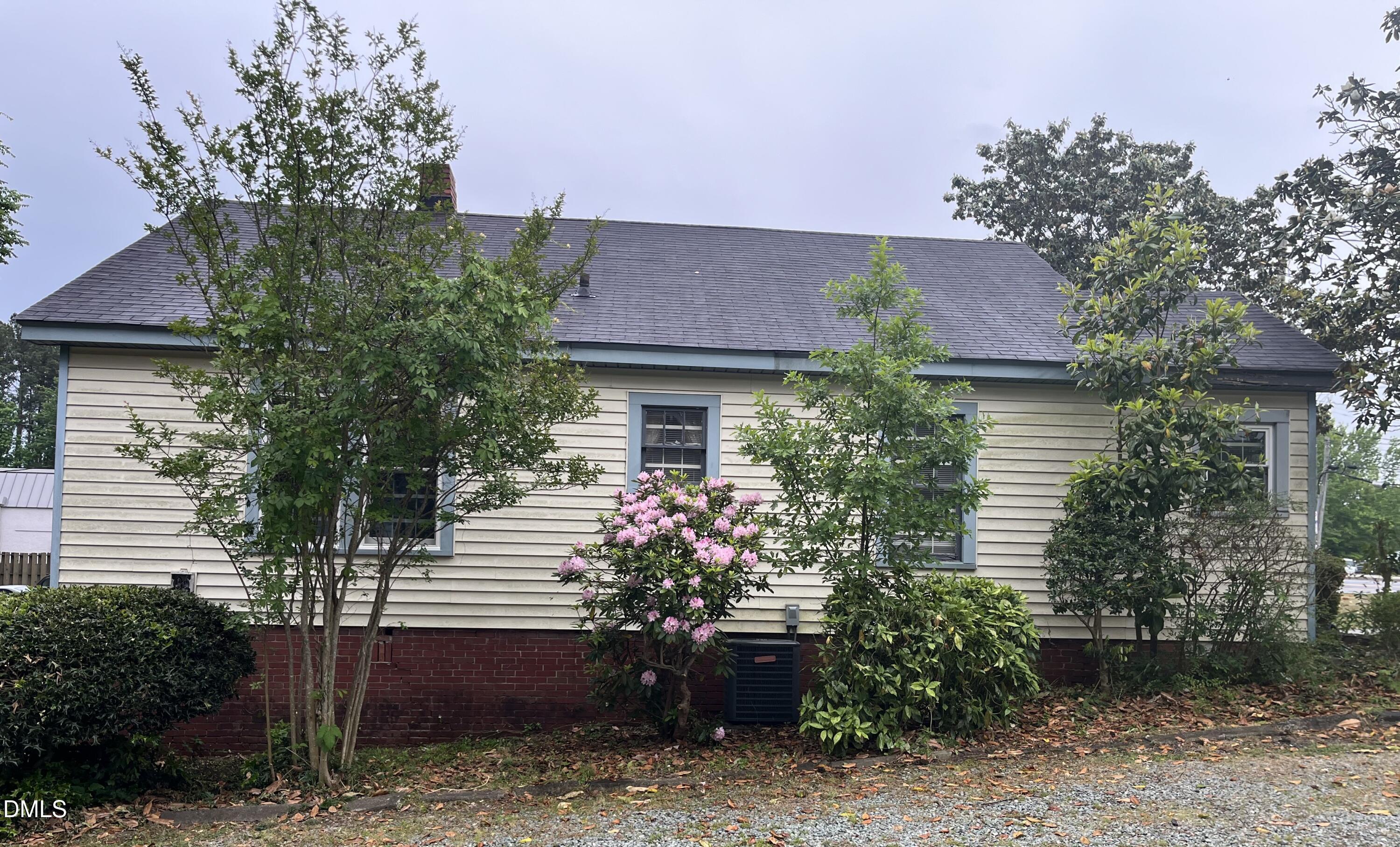 2715 Chapel Hill Road, Durham, NC 27707