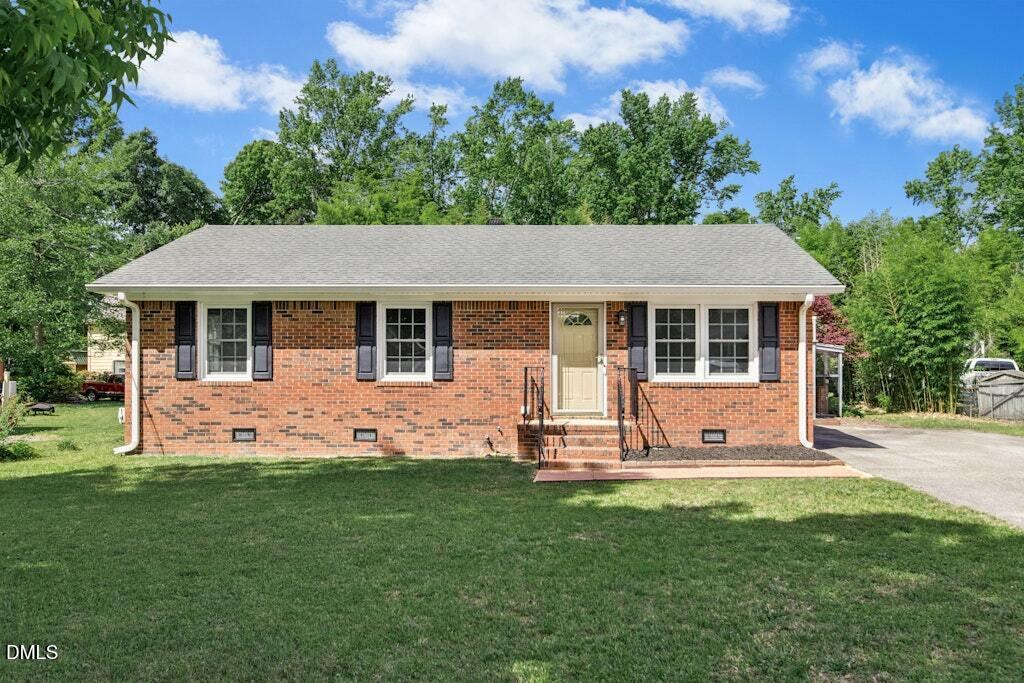 813 Rosemary Street, Erwin, NC 28339