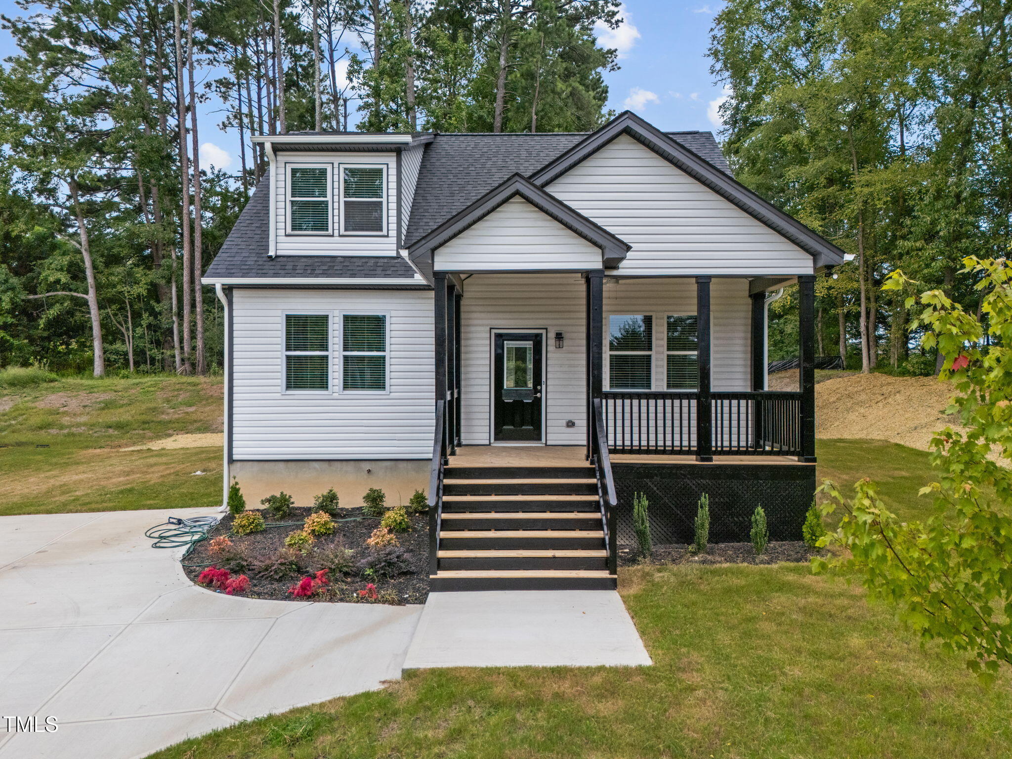 525 N Hoover Road, Durham, NC 27703