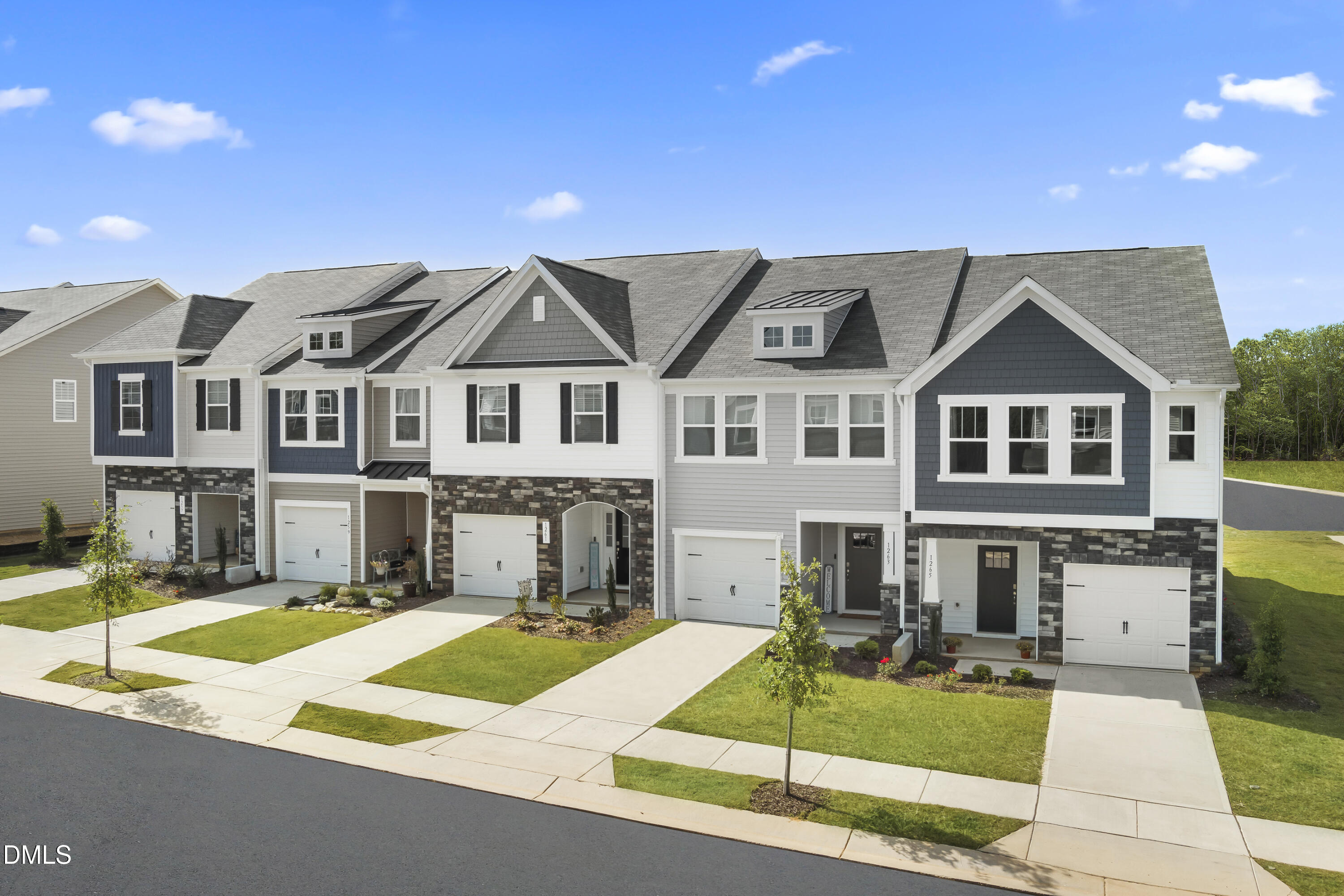 672 Sefton Park Drive, Zebulon, NC 27597