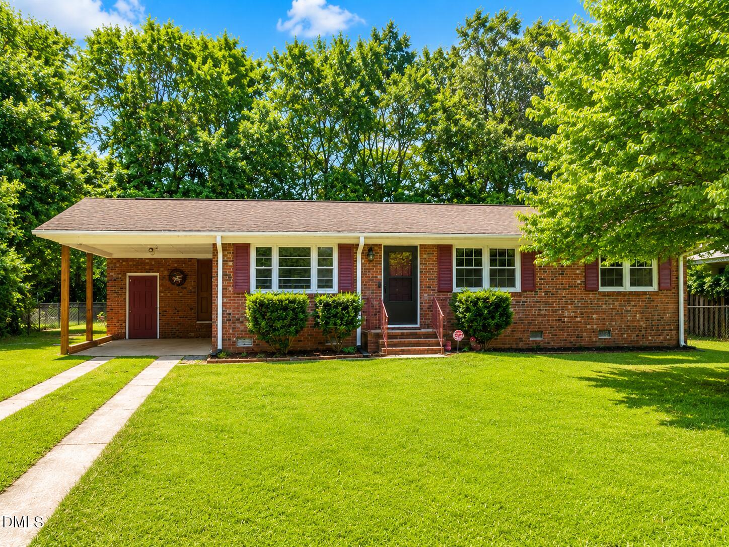 5233 Butternut Drive, Fayetteville, NC 28304