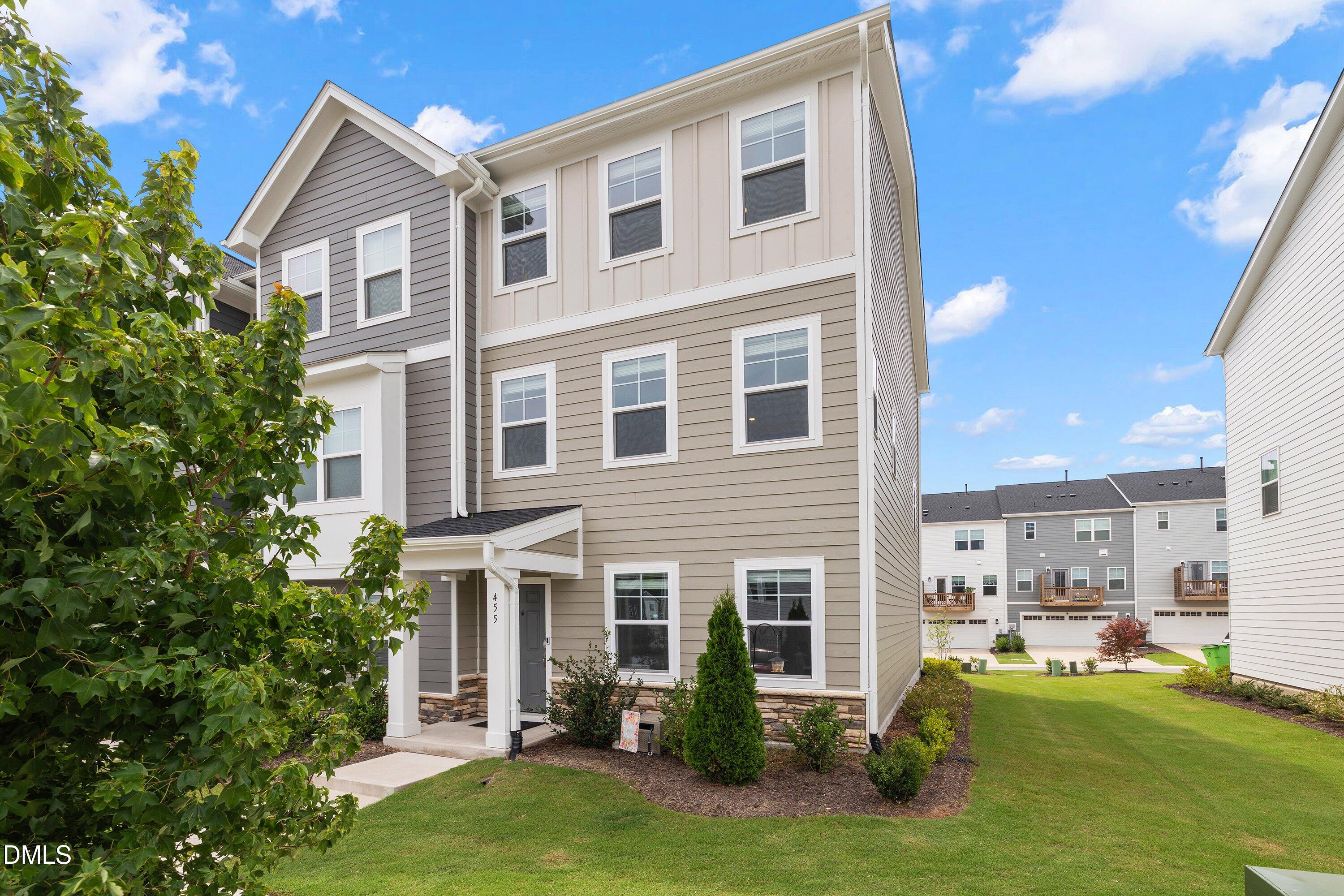 455 Deercroft Drive, Apex, NC 27539