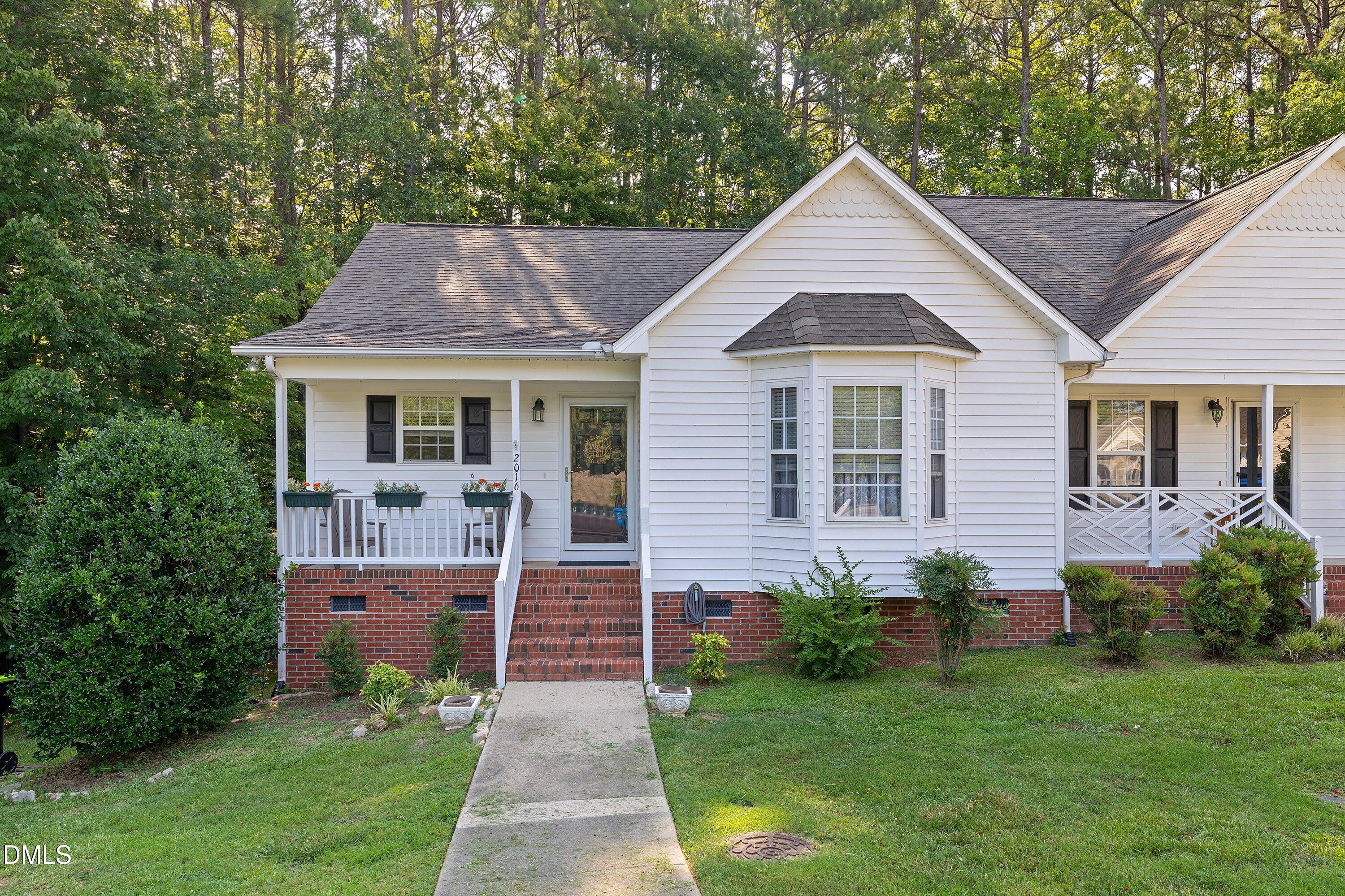 2016 E Cotton Gin Drive, Clayton, NC 27527