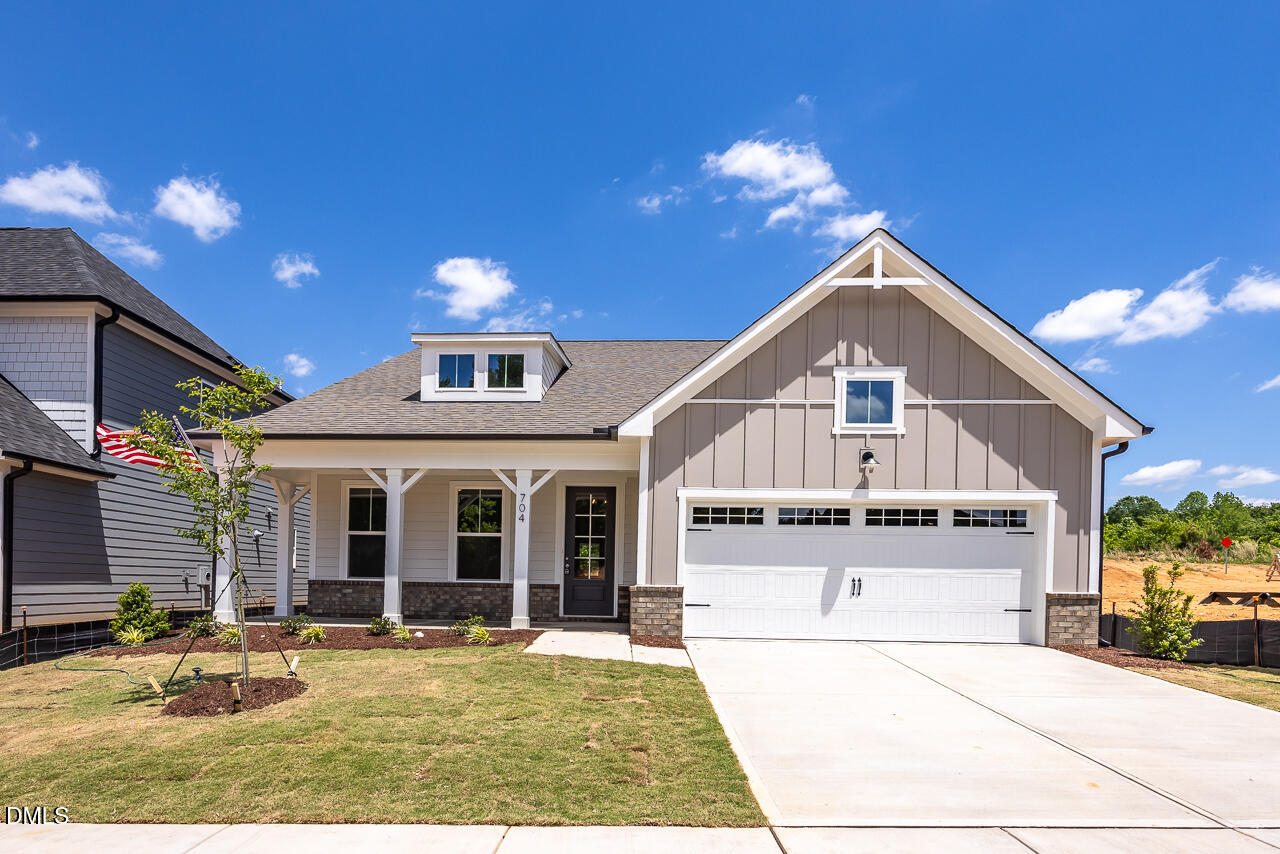 704 Dragonfly Pond Way, Wake Forest, NC 27587
