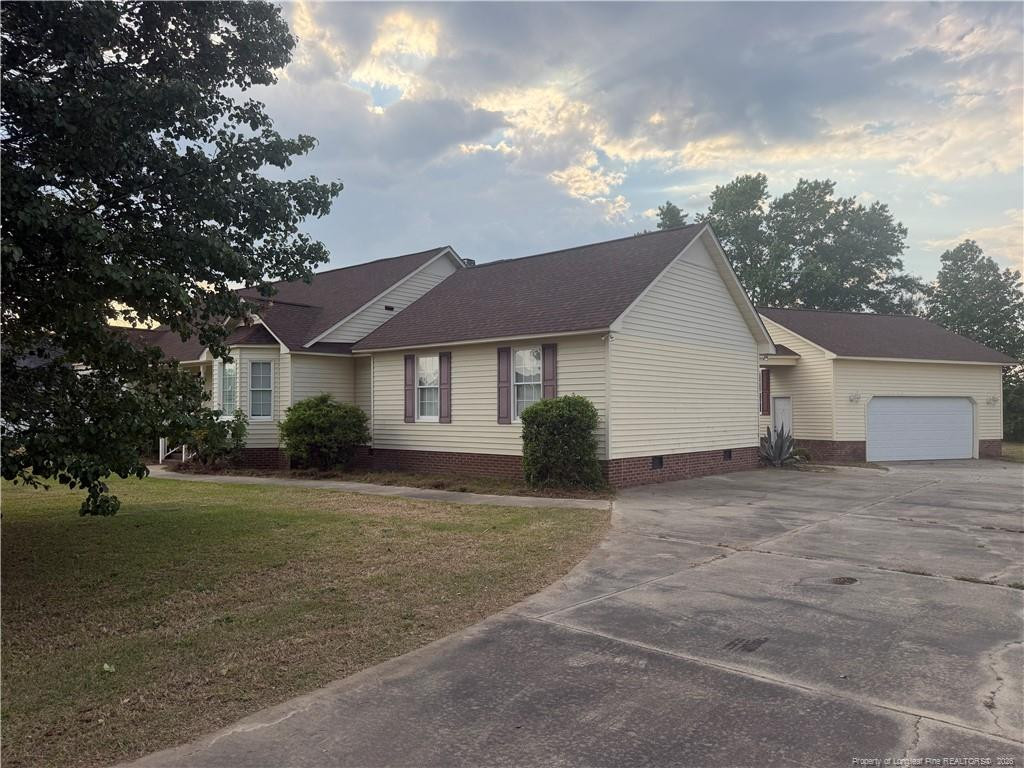47 Hidden Cove Lane, Clinton, NC 28328