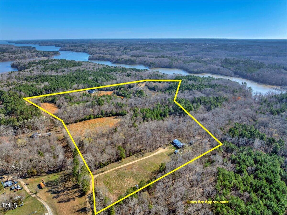 560 Little Rosewood Lane, Henderson, NC 27537