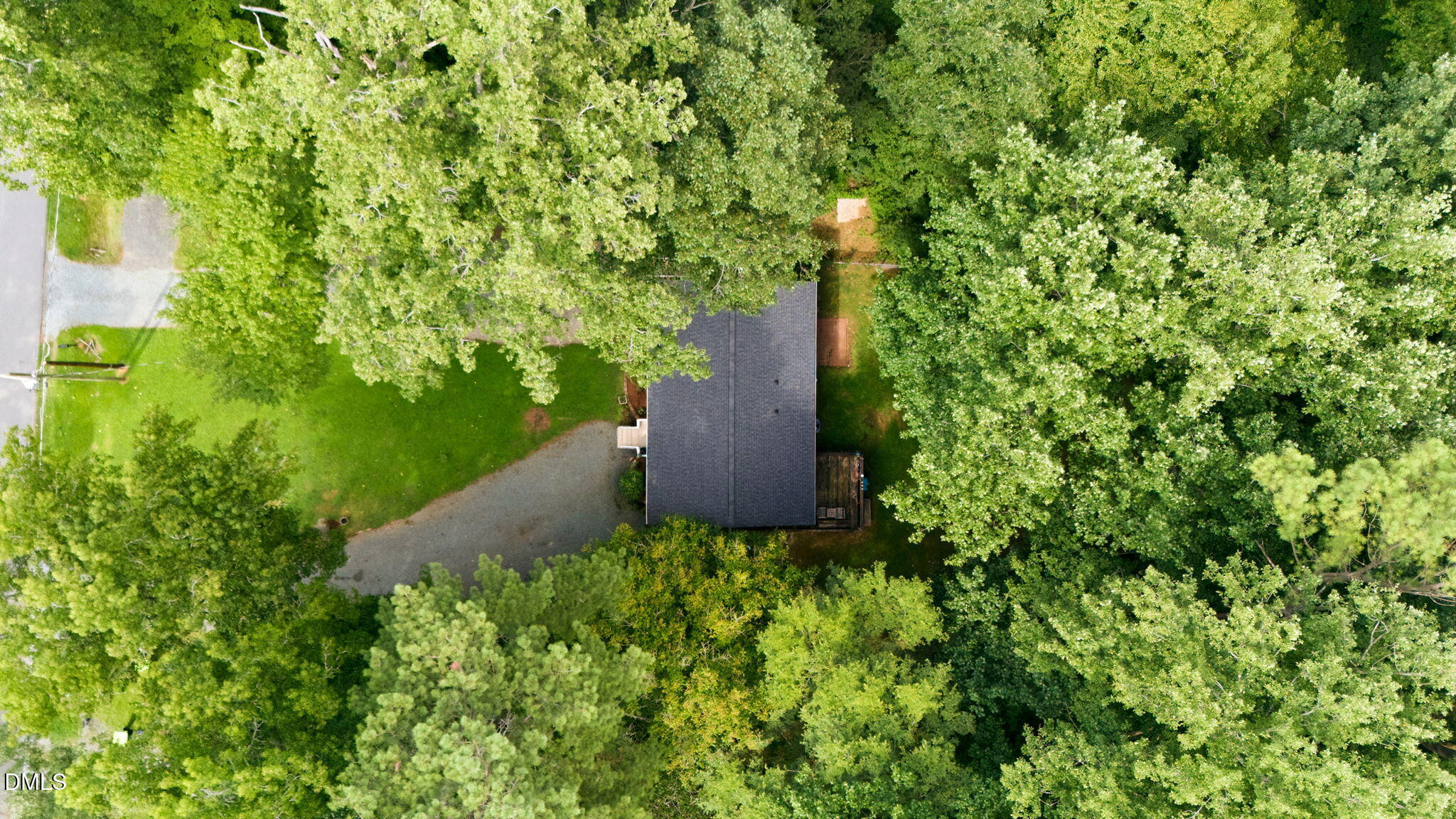 8718 Rollingwood Road, Chapel Hill, NC 27516