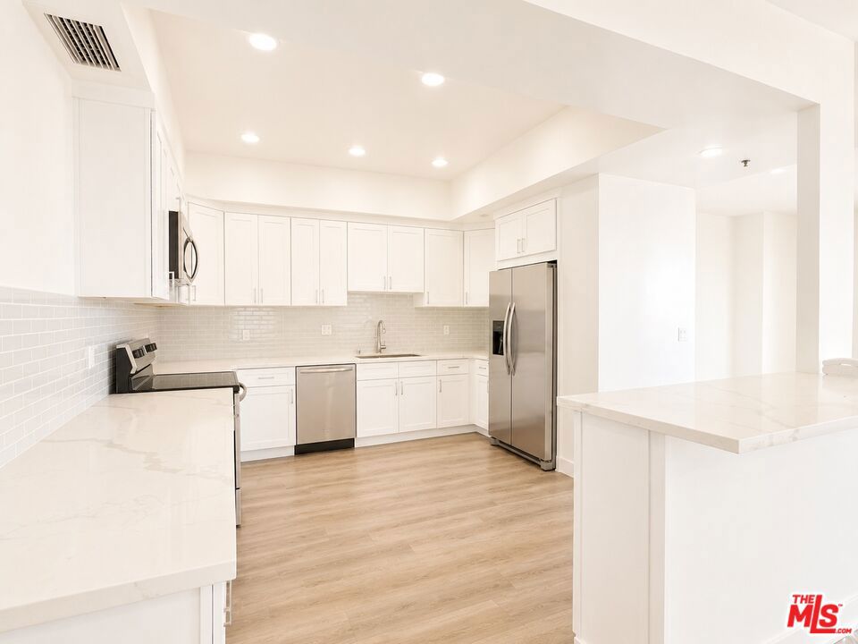 10390 WILSHIRE Boulevard 1805