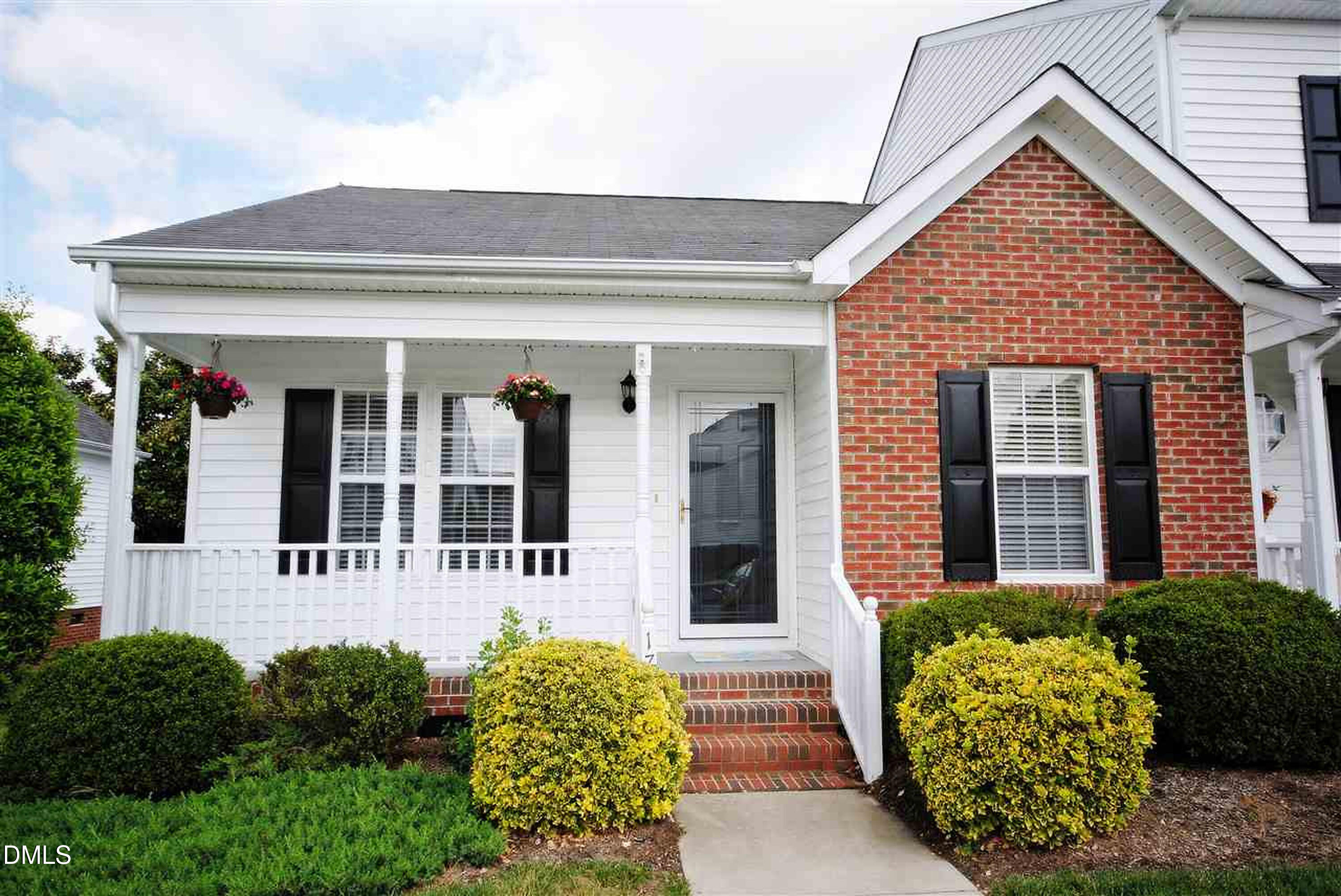 1716 Stroll Circle, Fuquay Varina, NC 27526
