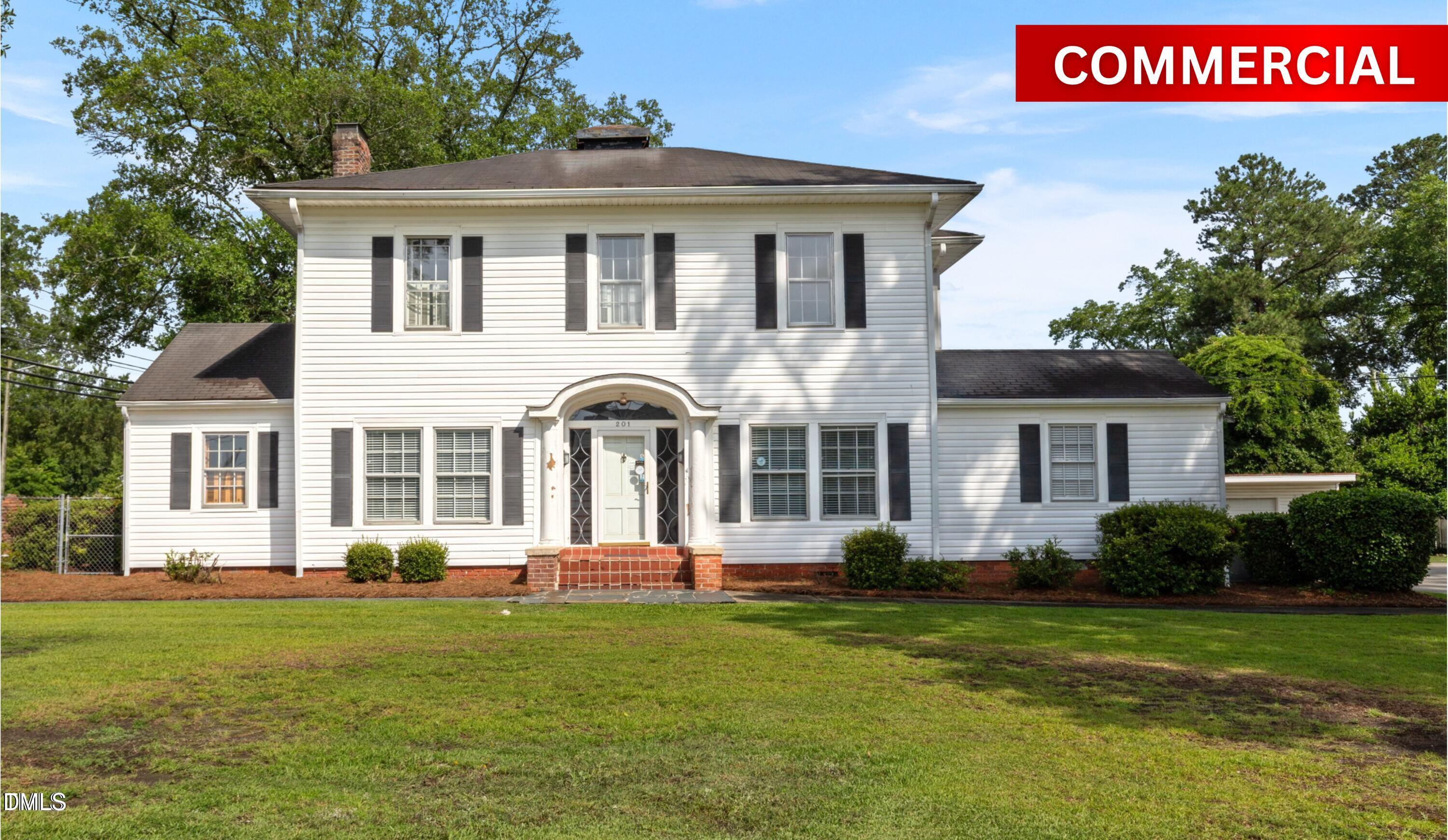 201 S Orange Avenue, Dunn, NC 28334