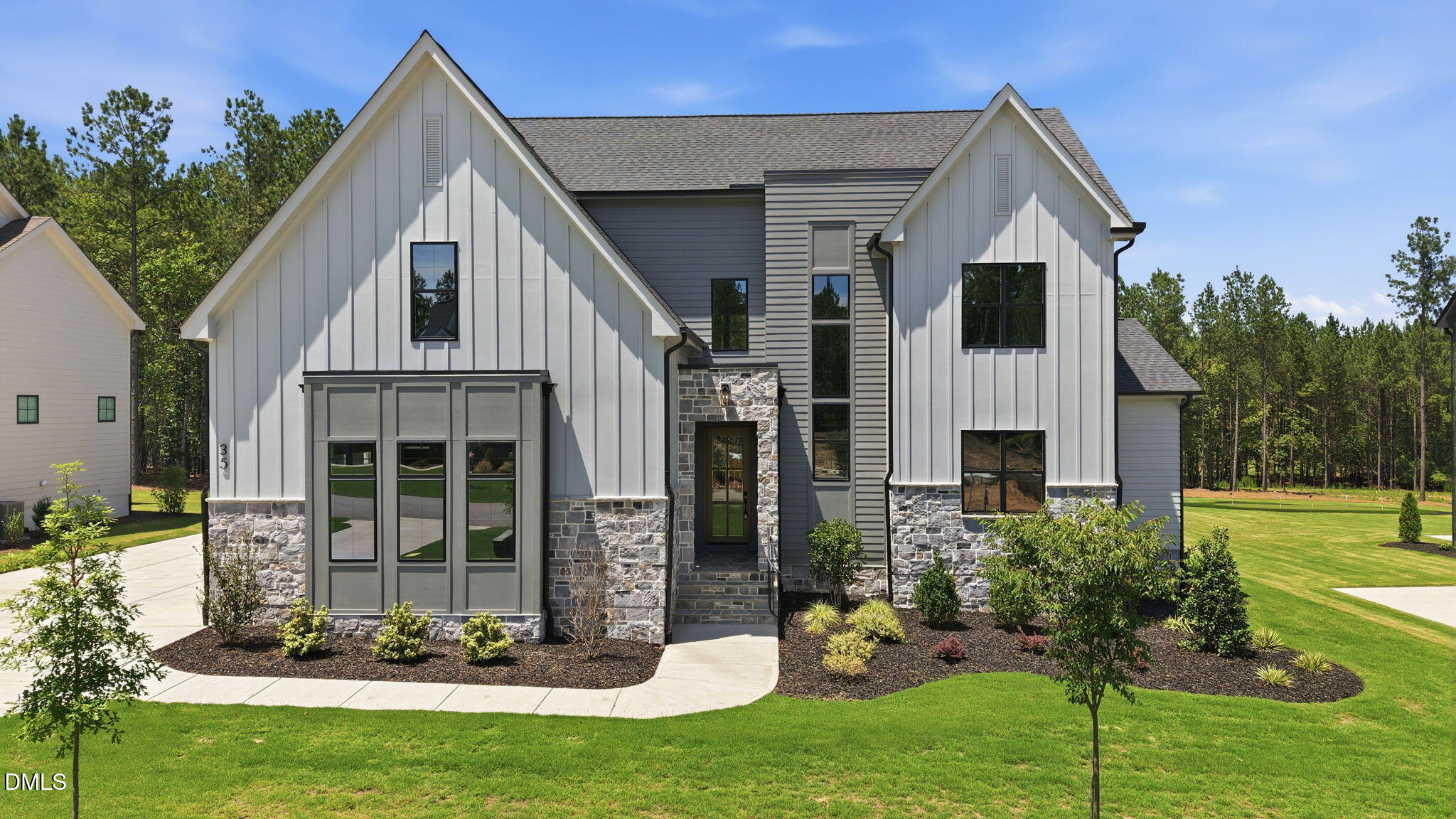 35 Chestnut Oak Drive, Youngsville, NC 27596