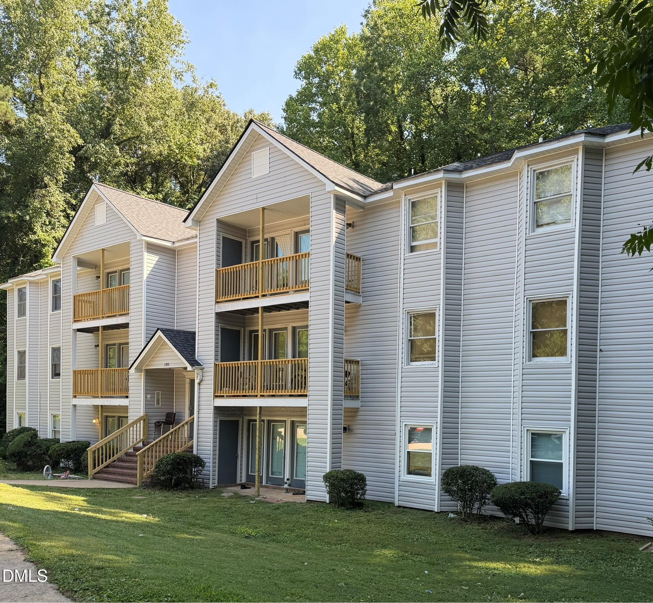 1300 Park Glen Drive 201, Raleigh, NC 27610