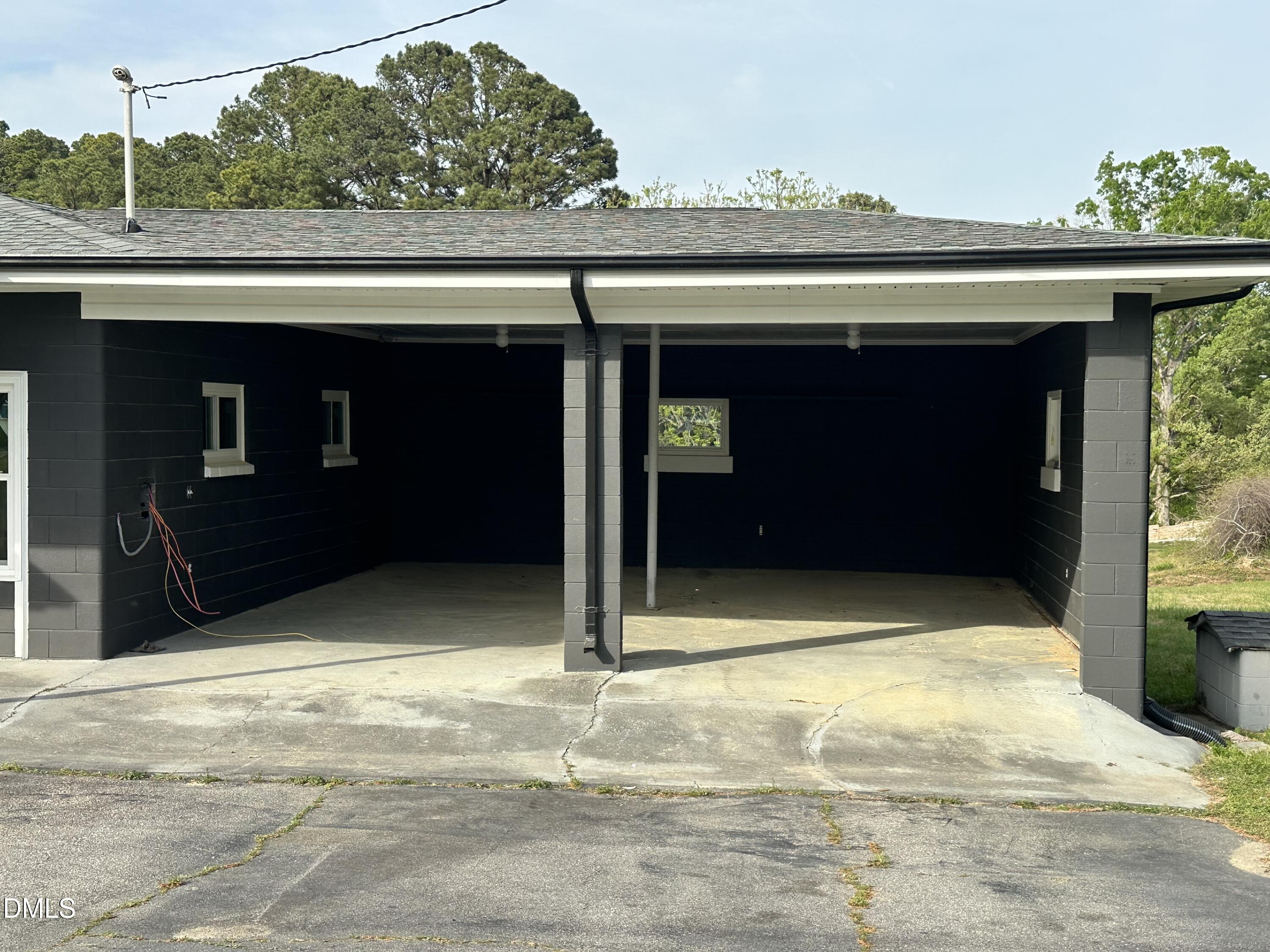 7121 Rock Service Station Road, Raleigh, NC 27603