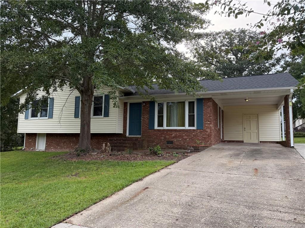 1112 Riverside Circle, Spring Lake, NC 28390