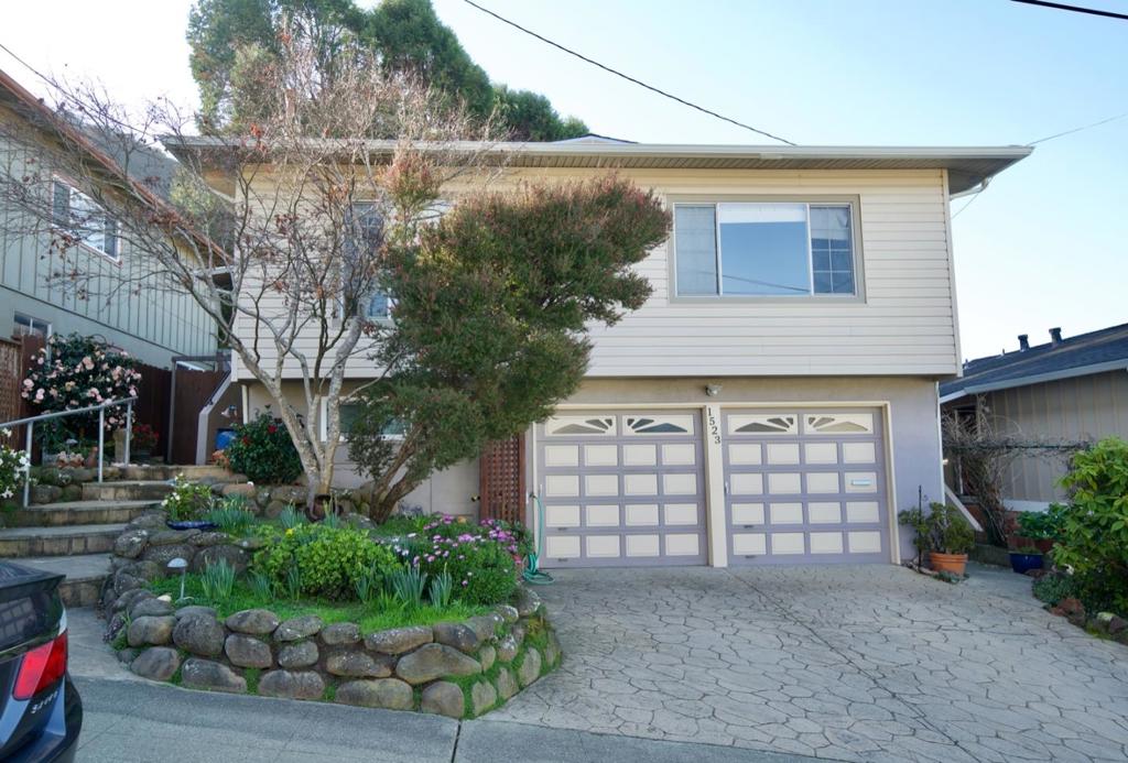 1523 Valdez Way