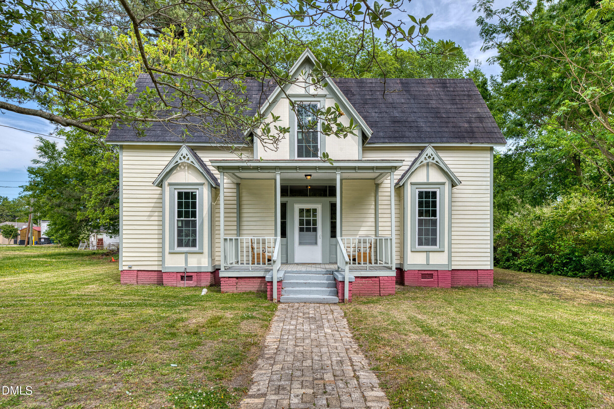 809 Church Street, Scotland Neck, NC 27874
