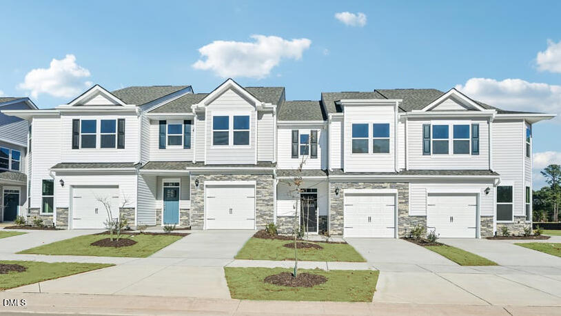 7427 Bourbon Briar Drive, Raleigh, NC 27604