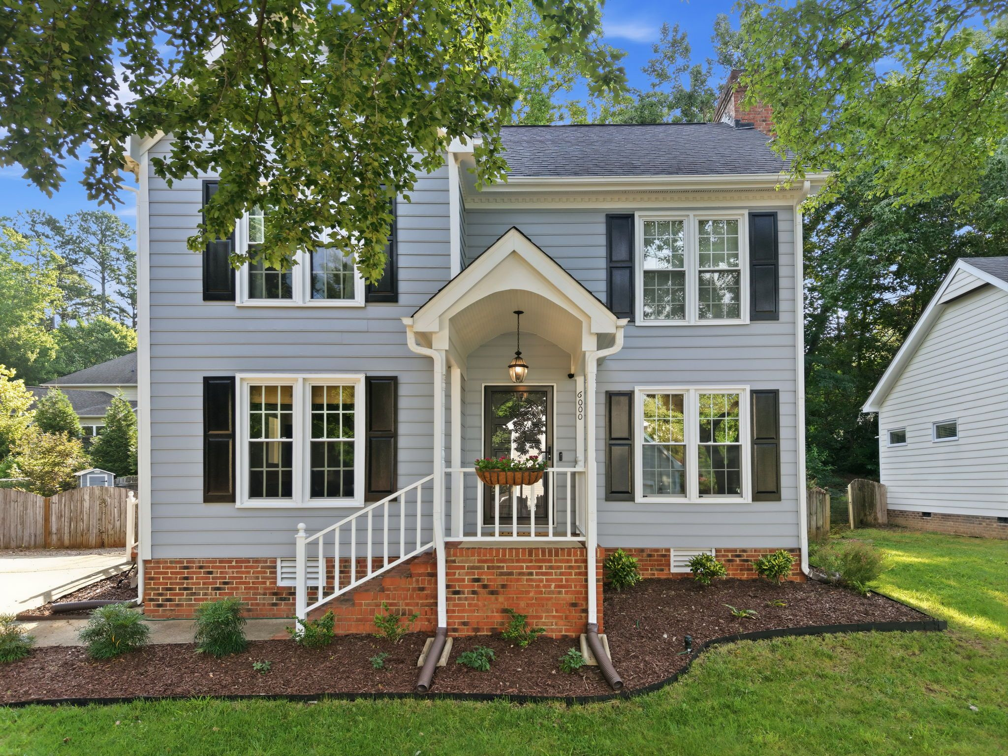 6000 Knollrock Drive, Raleigh, NC 27612
