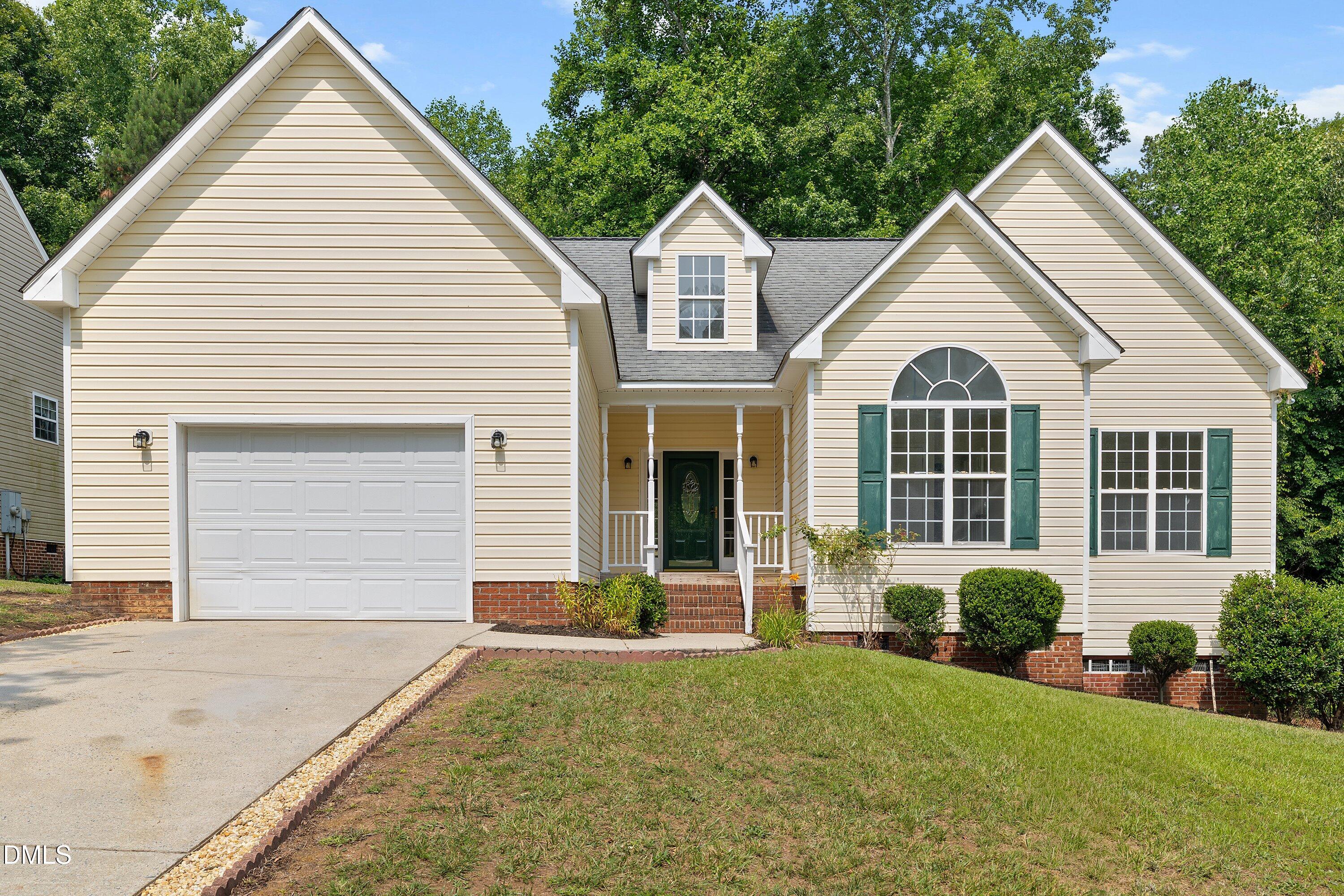 469 Hunter Way, Clayton, NC 27520