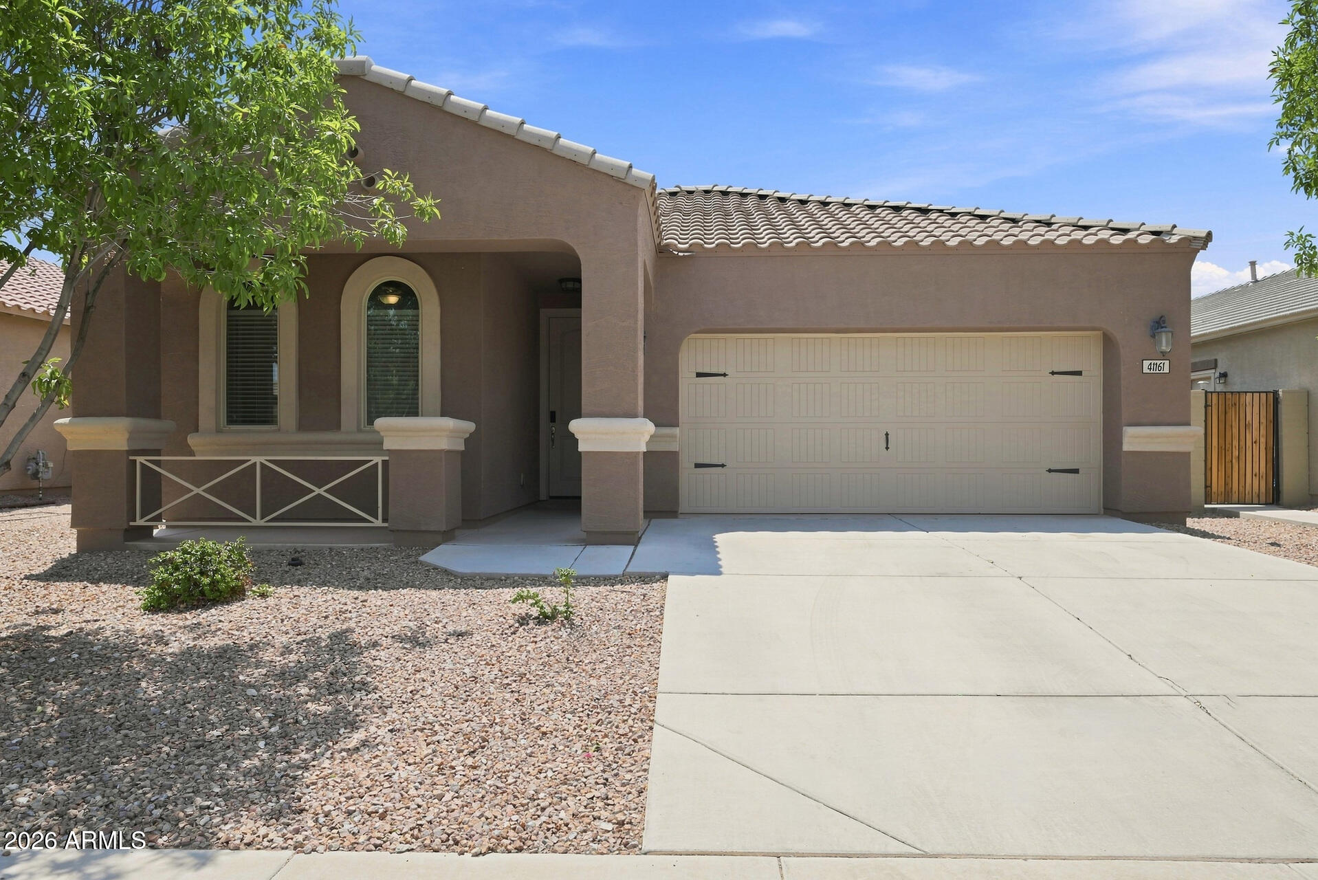 41161 W CURTIS Lane, Maricopa, AZ 85138