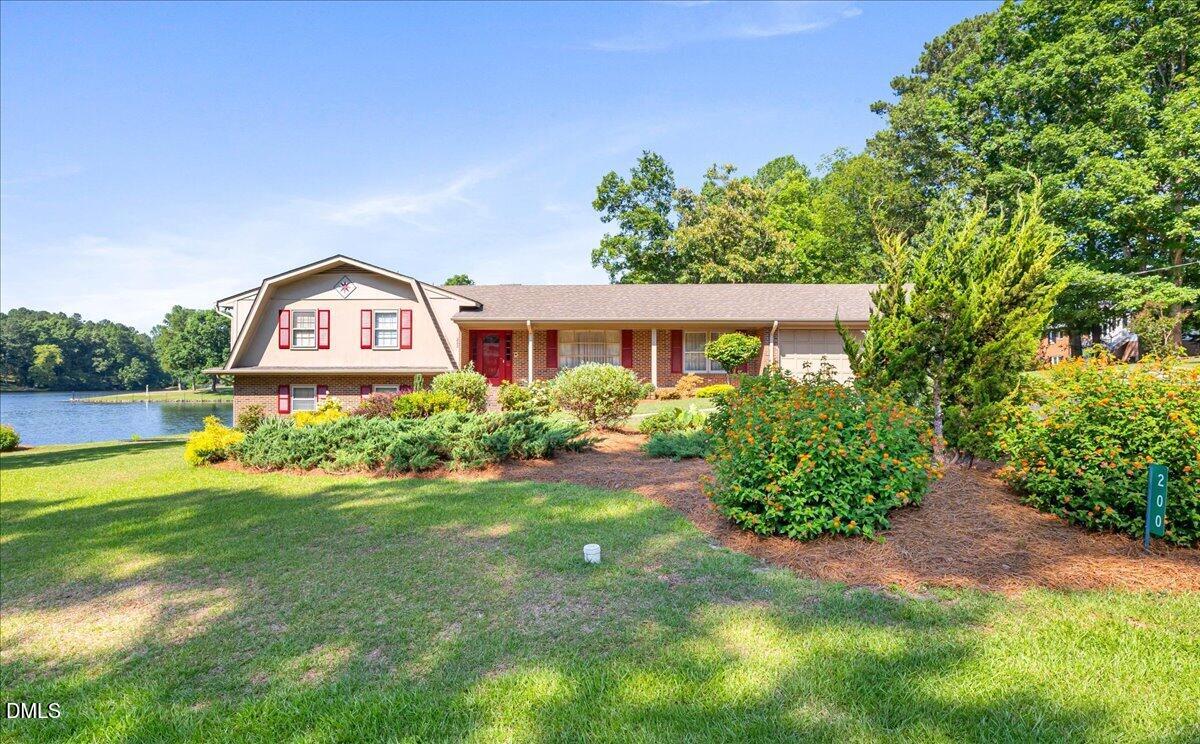 200 Edgewater Drive, Broadway, NC 27505