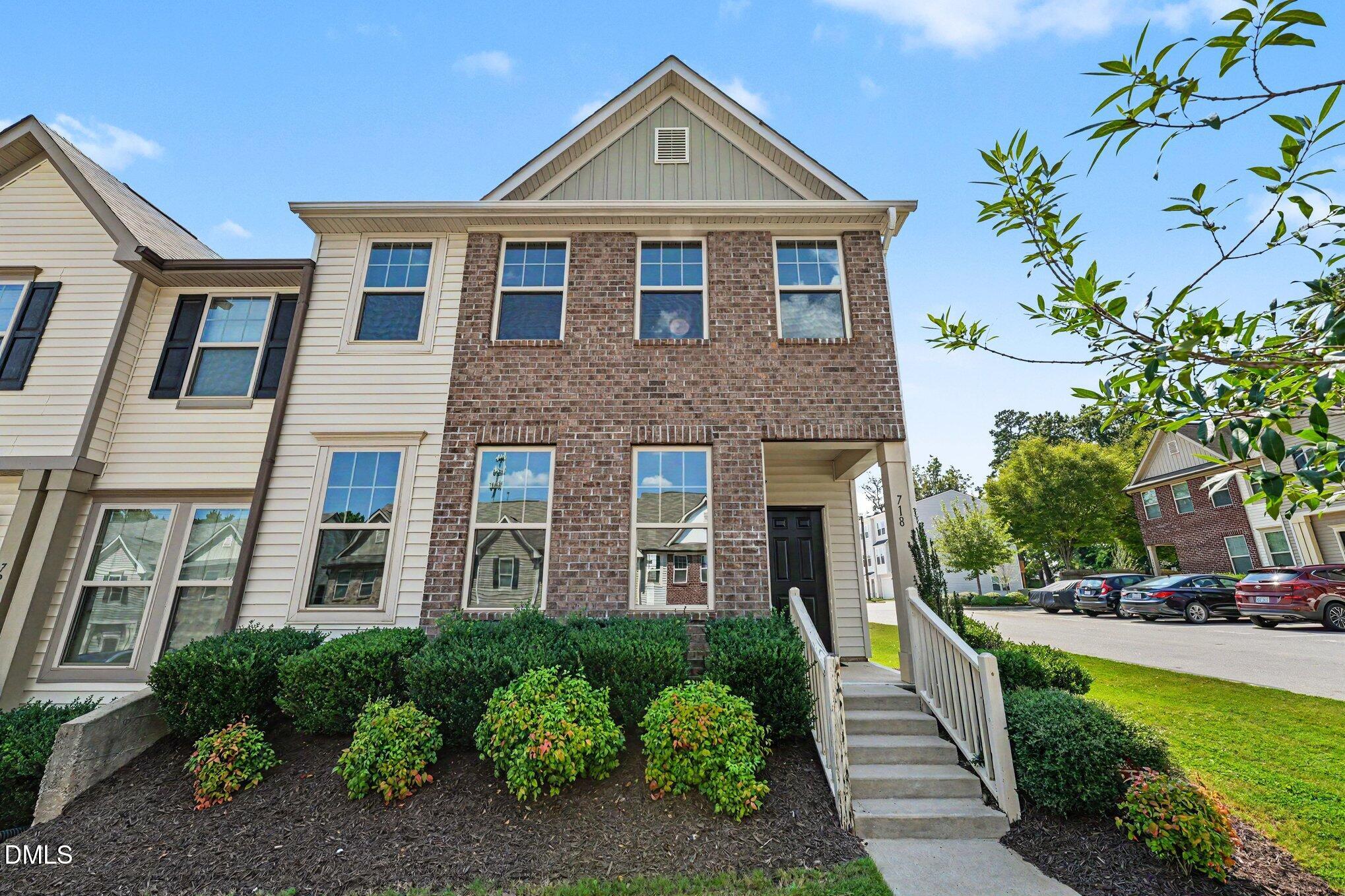 718 Maypearl Lane, Raleigh, NC 27610