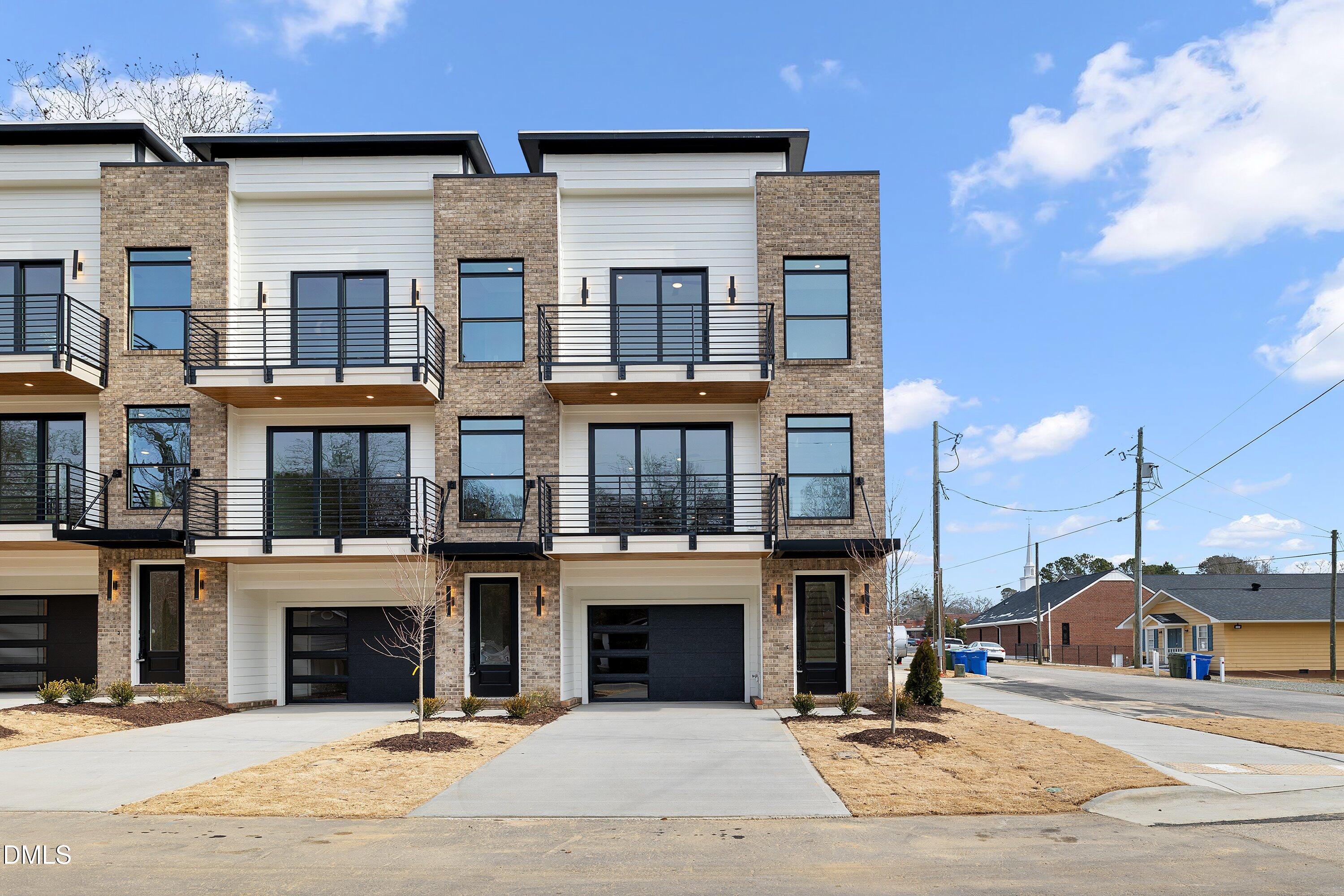 223 S West Street, Fuquay Varina, NC 27526
