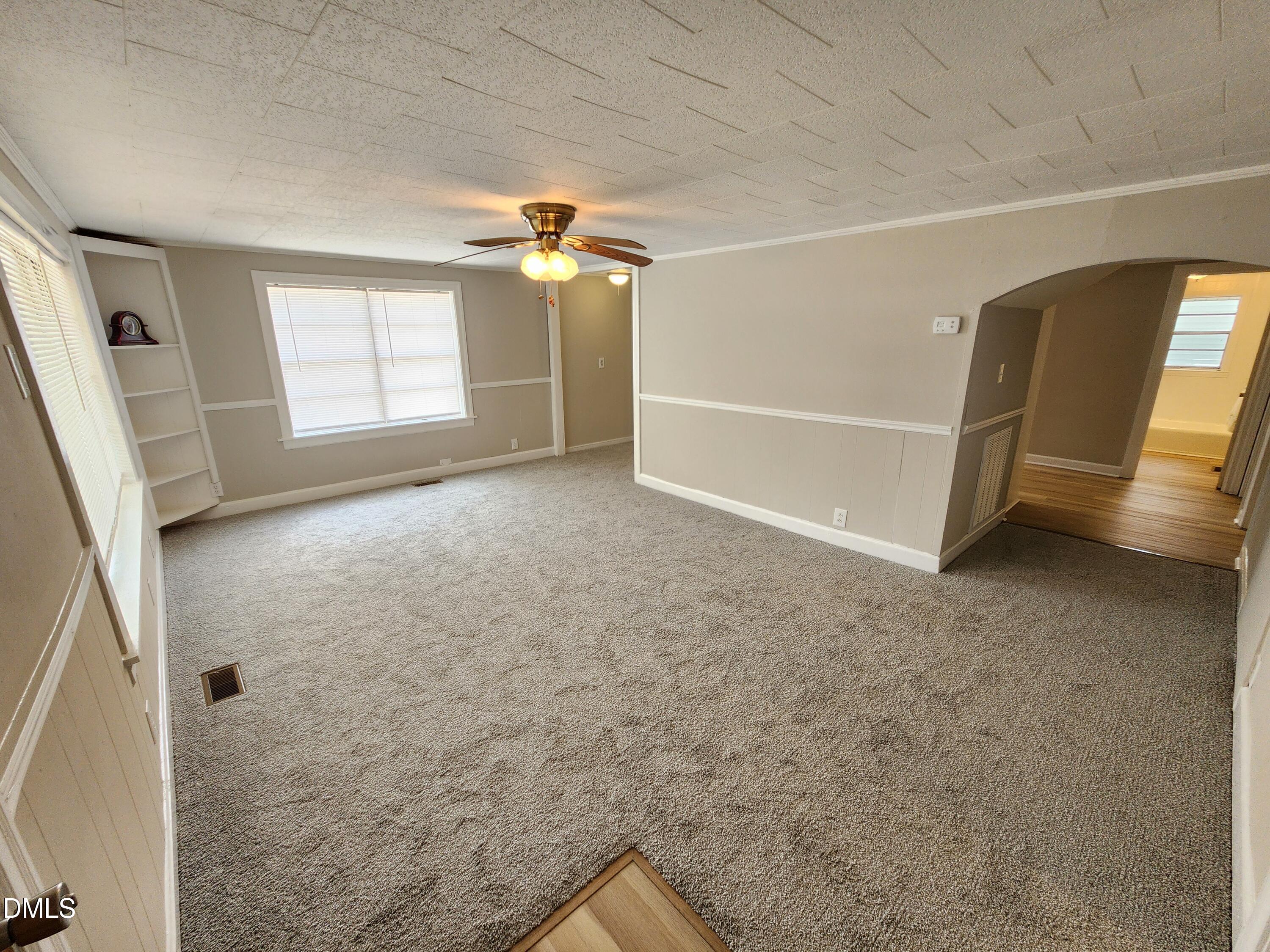 1622 S Brightleaf Boulevard, Smithfield, NC 27577