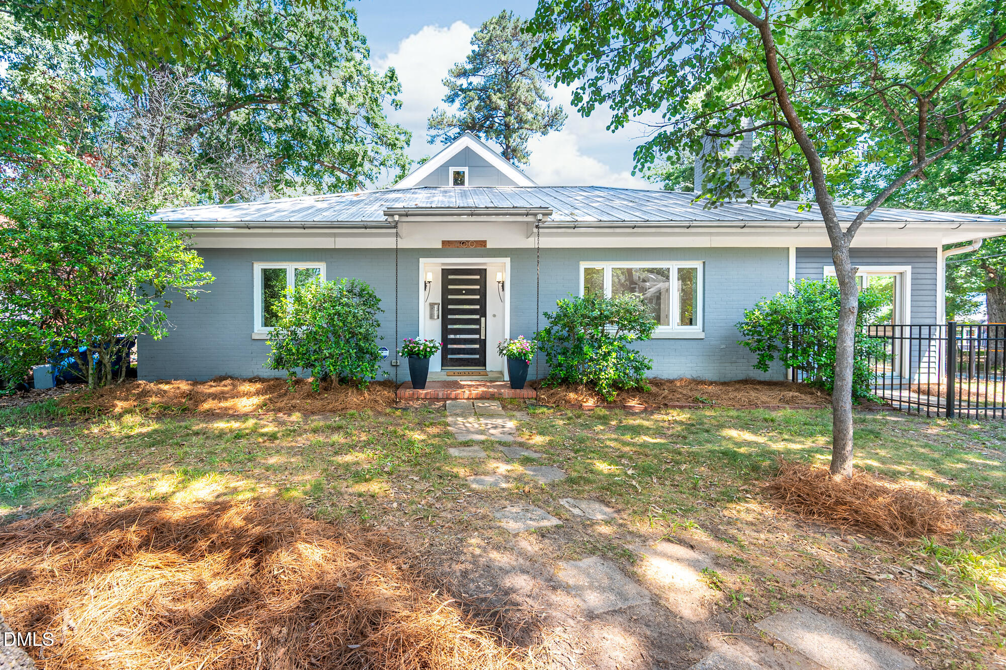400 W Knox Street, Durham, NC 27701