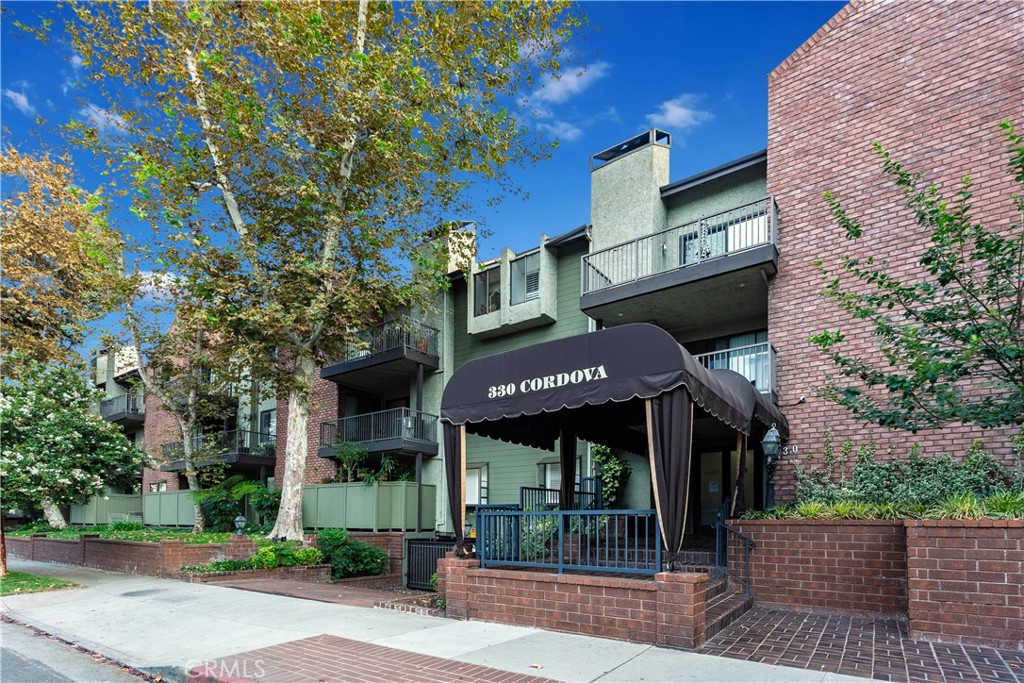 330 Cordova Street 327