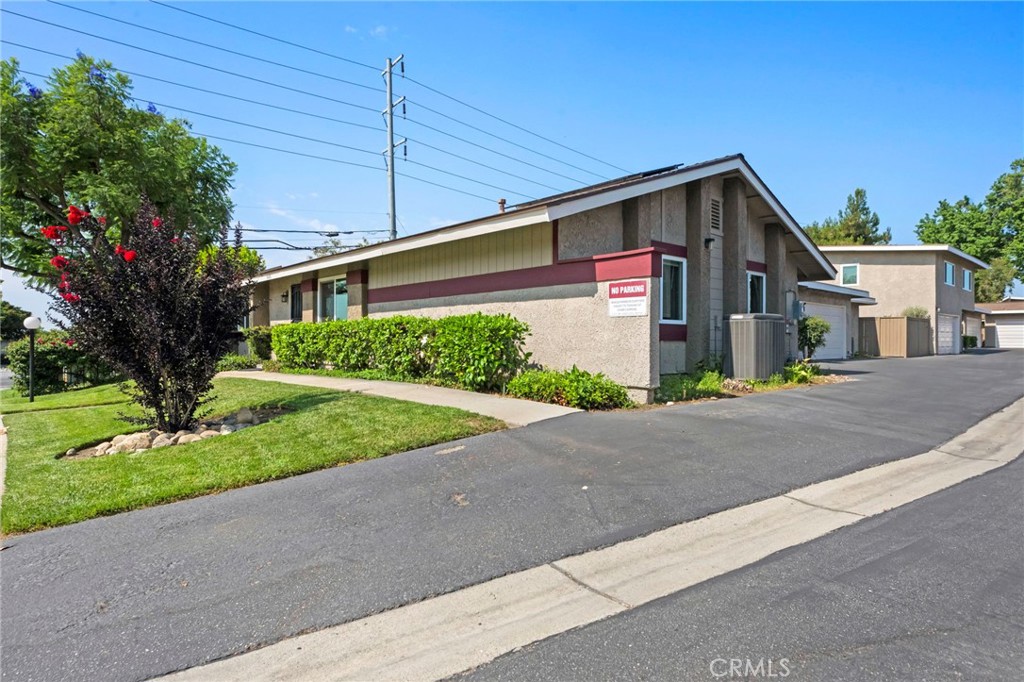 1605 Carmel E