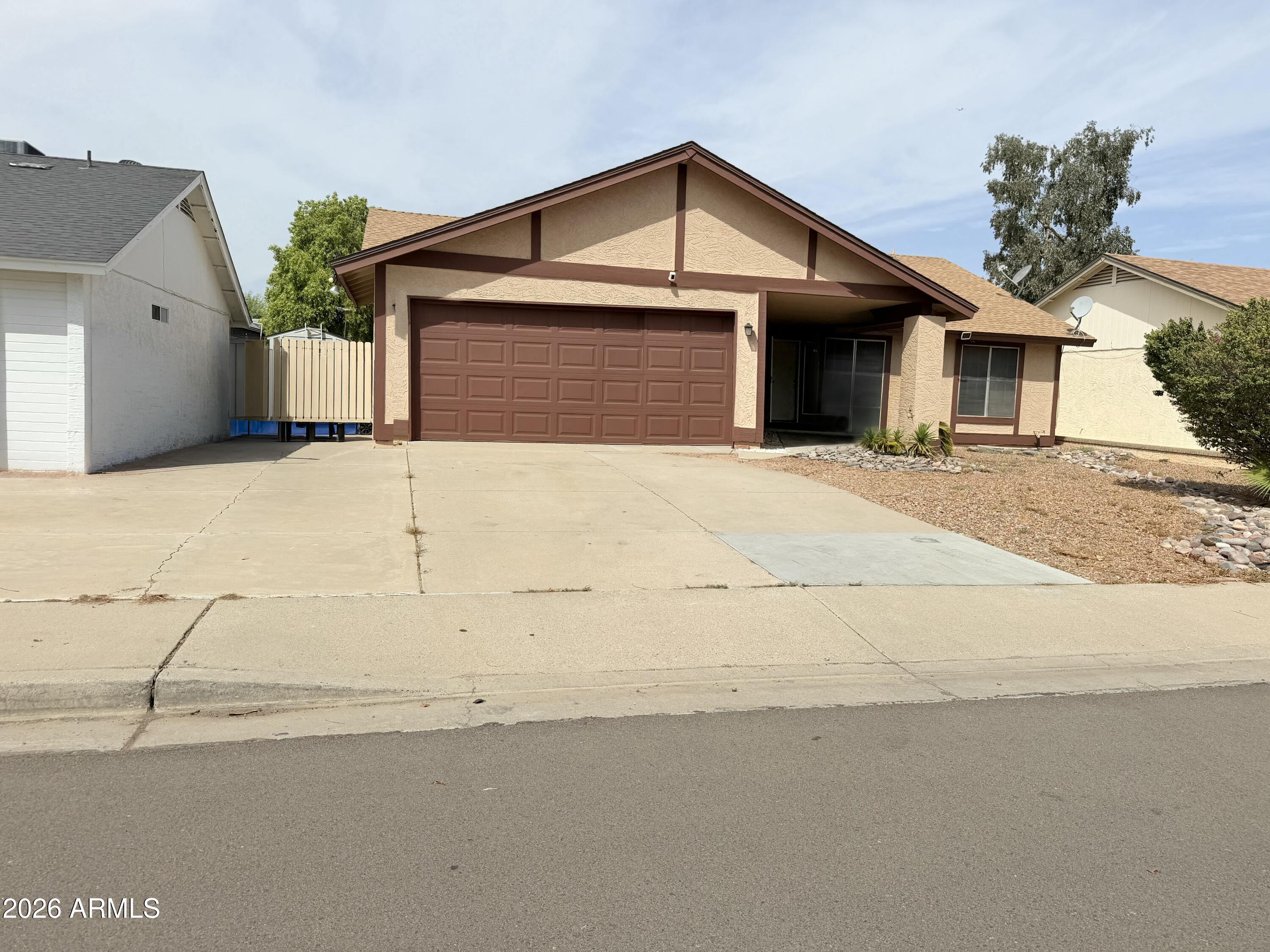 19606 N 3RD Avenue, Phoenix, AZ 85027