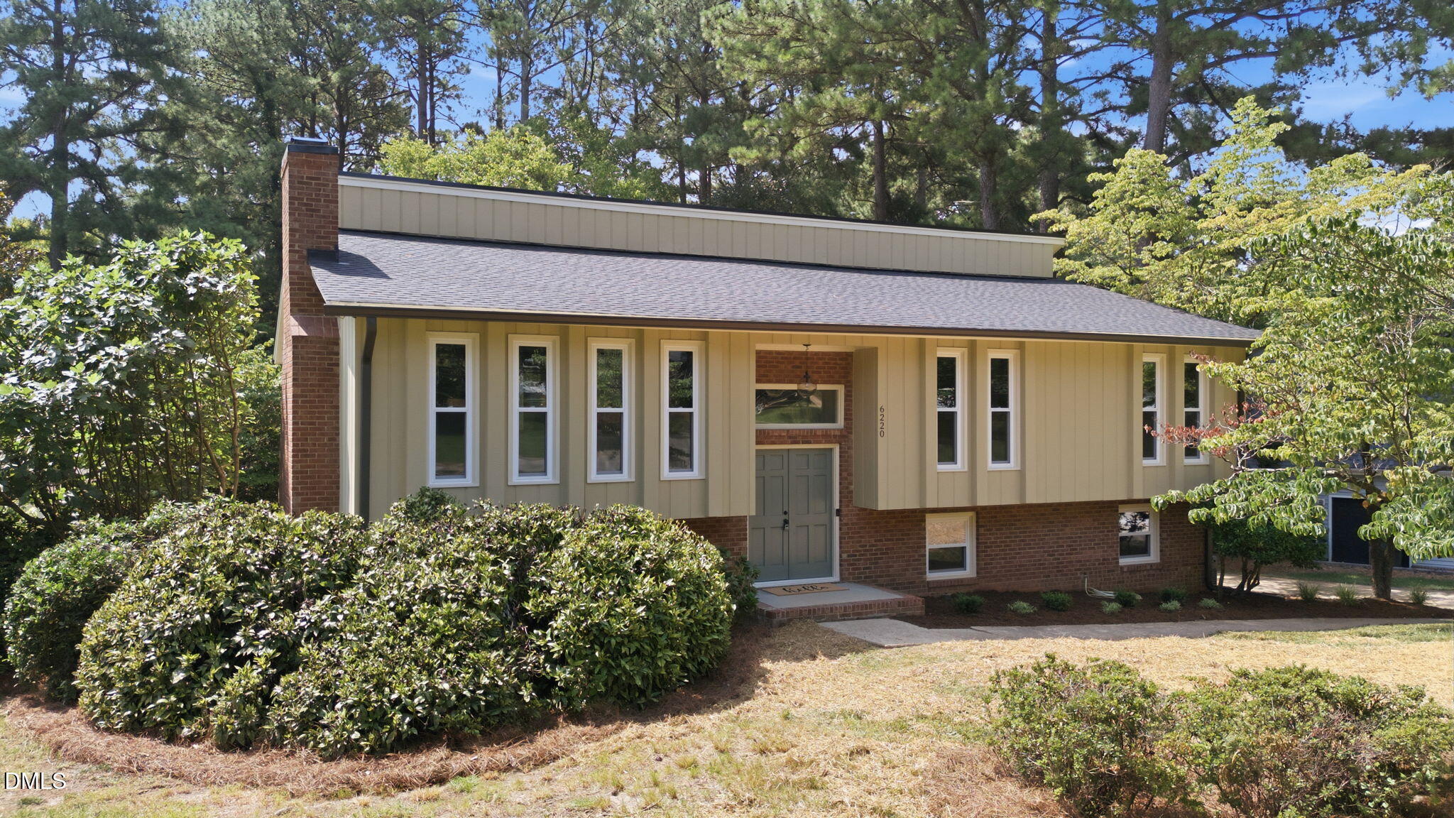 6220 Bramblewood Drive, Raleigh, NC 27612