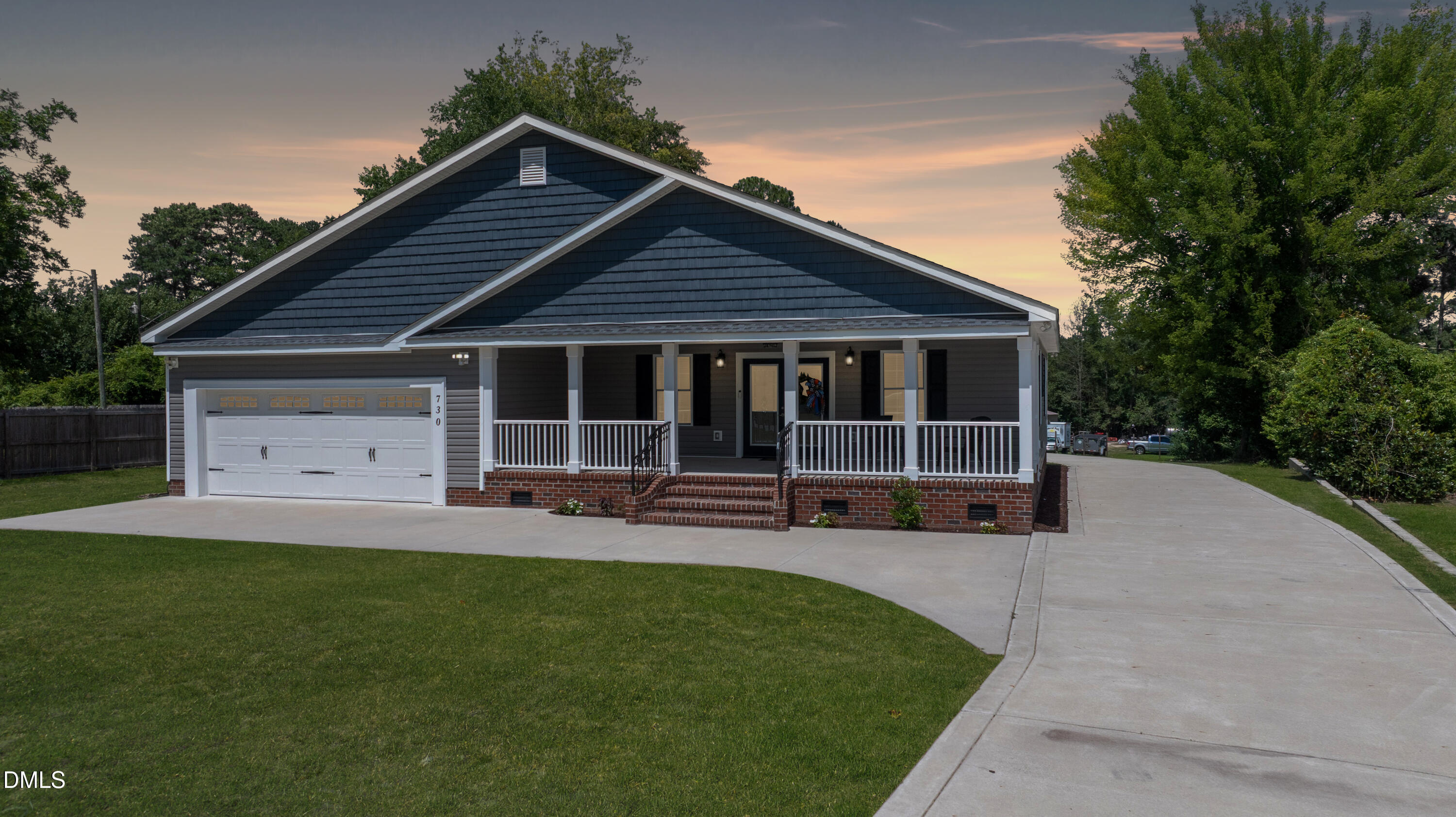 730 Nw Boulevard, Clinton, NC 28328