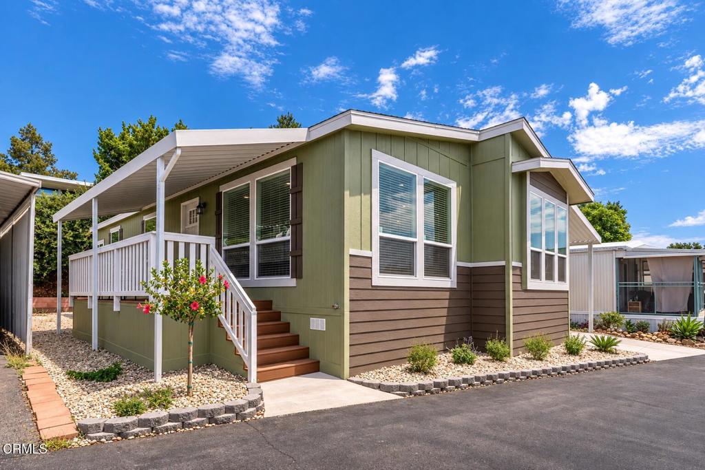 1202 Loma Drive 120