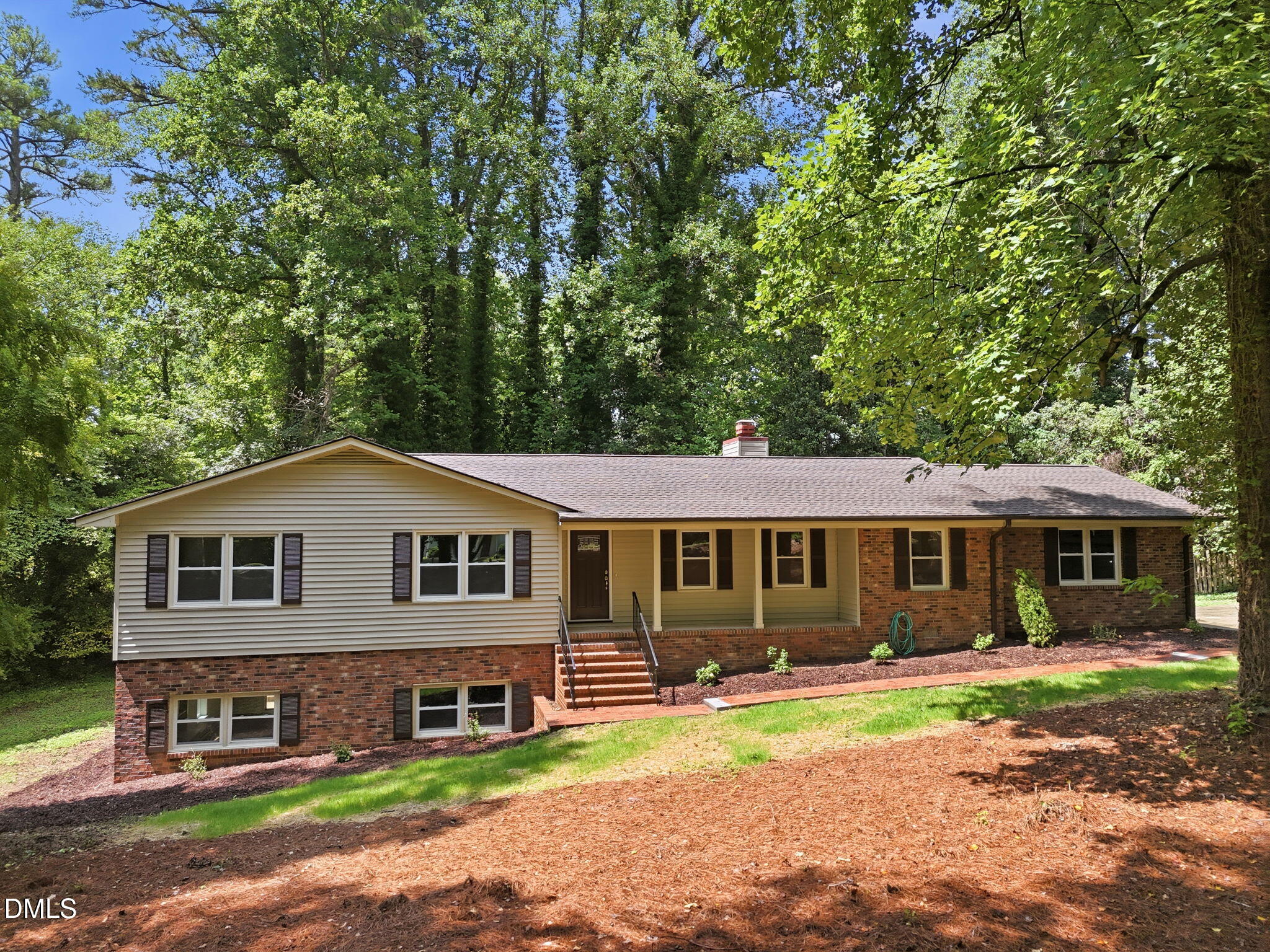 2912 Oxford Road, Henderson, NC 27536