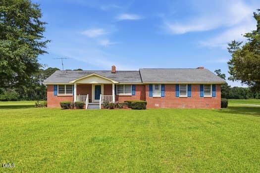 30 Boykin Road, Clinton, NC 28328
