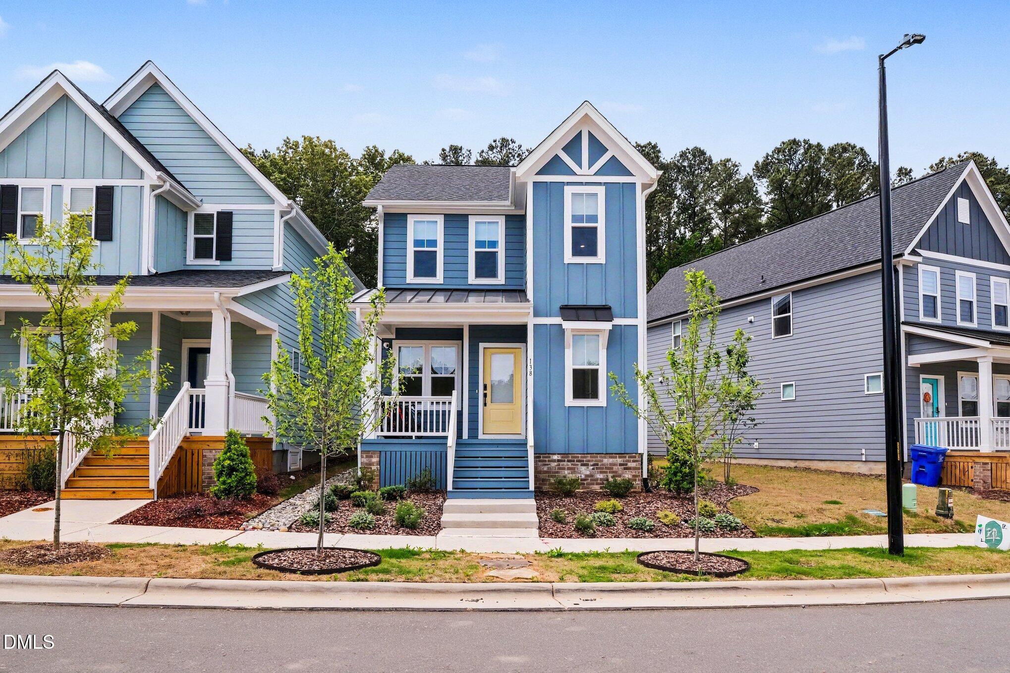 138 Weavers Grove Drive, Chapel Hill, NC 27514