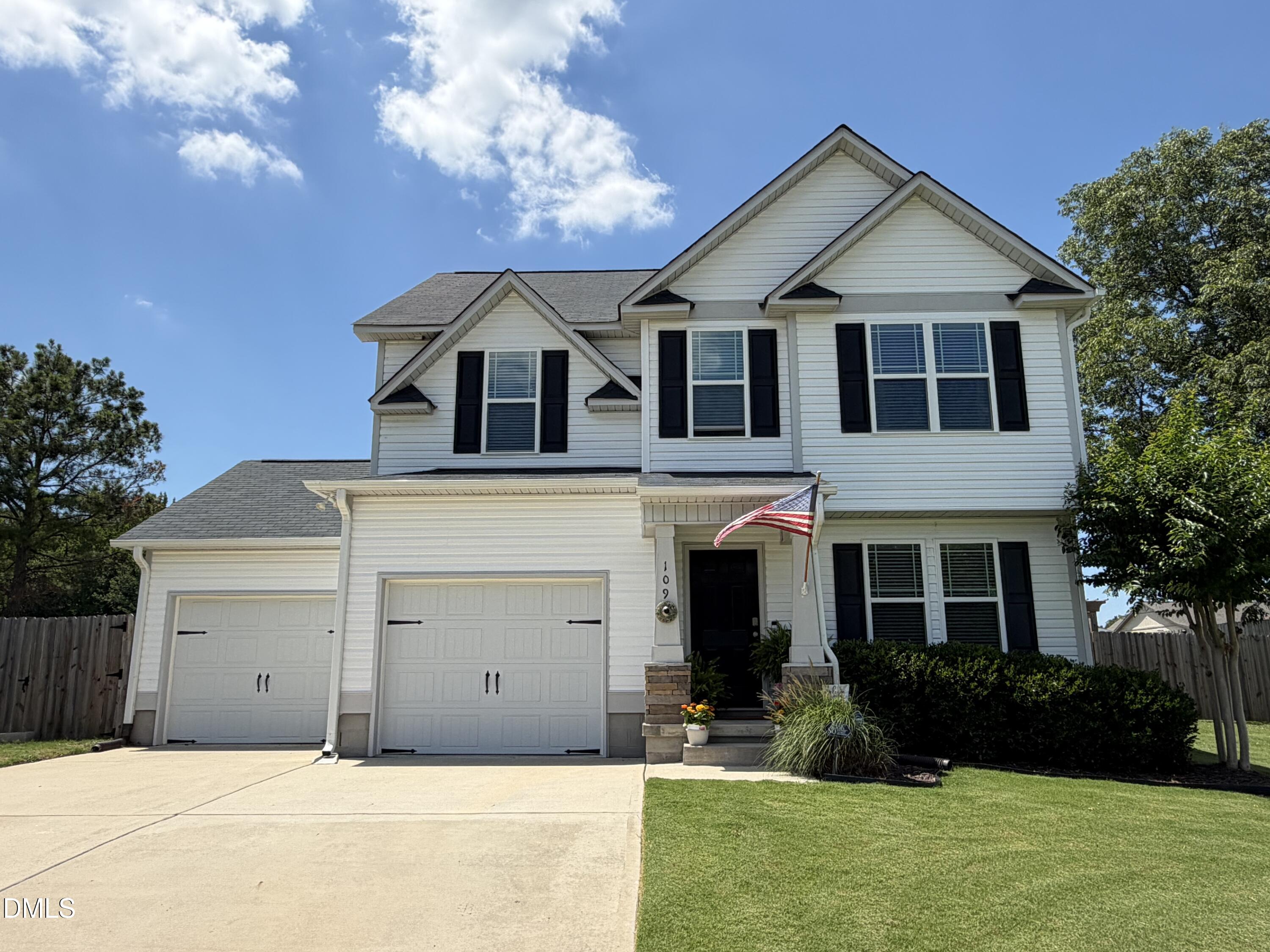109 Larksdale Cove, Benson, NC 27504