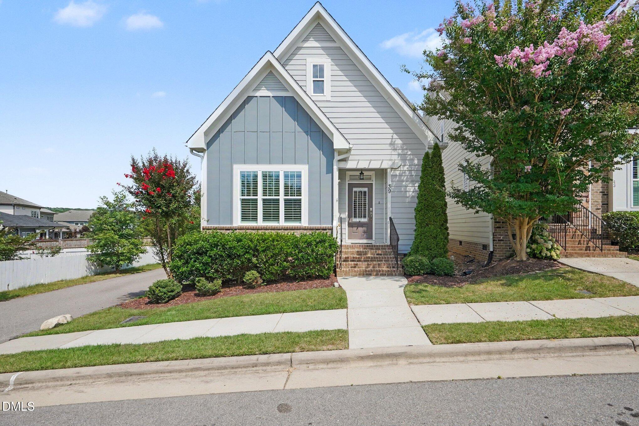 39 Salt Cedar Lane, Chapel Hill, NC 27516