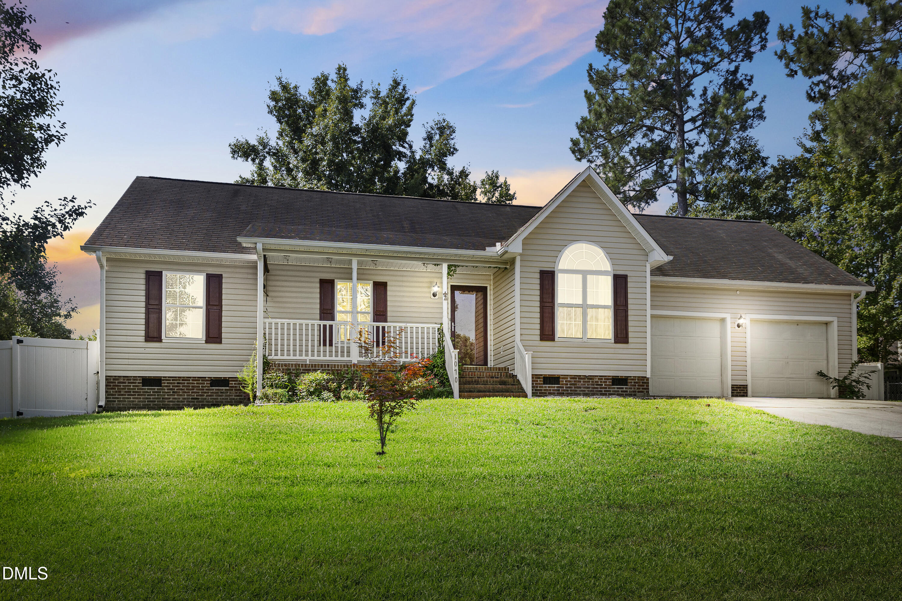 1070 Roundabout Road, Cameron, NC 28326