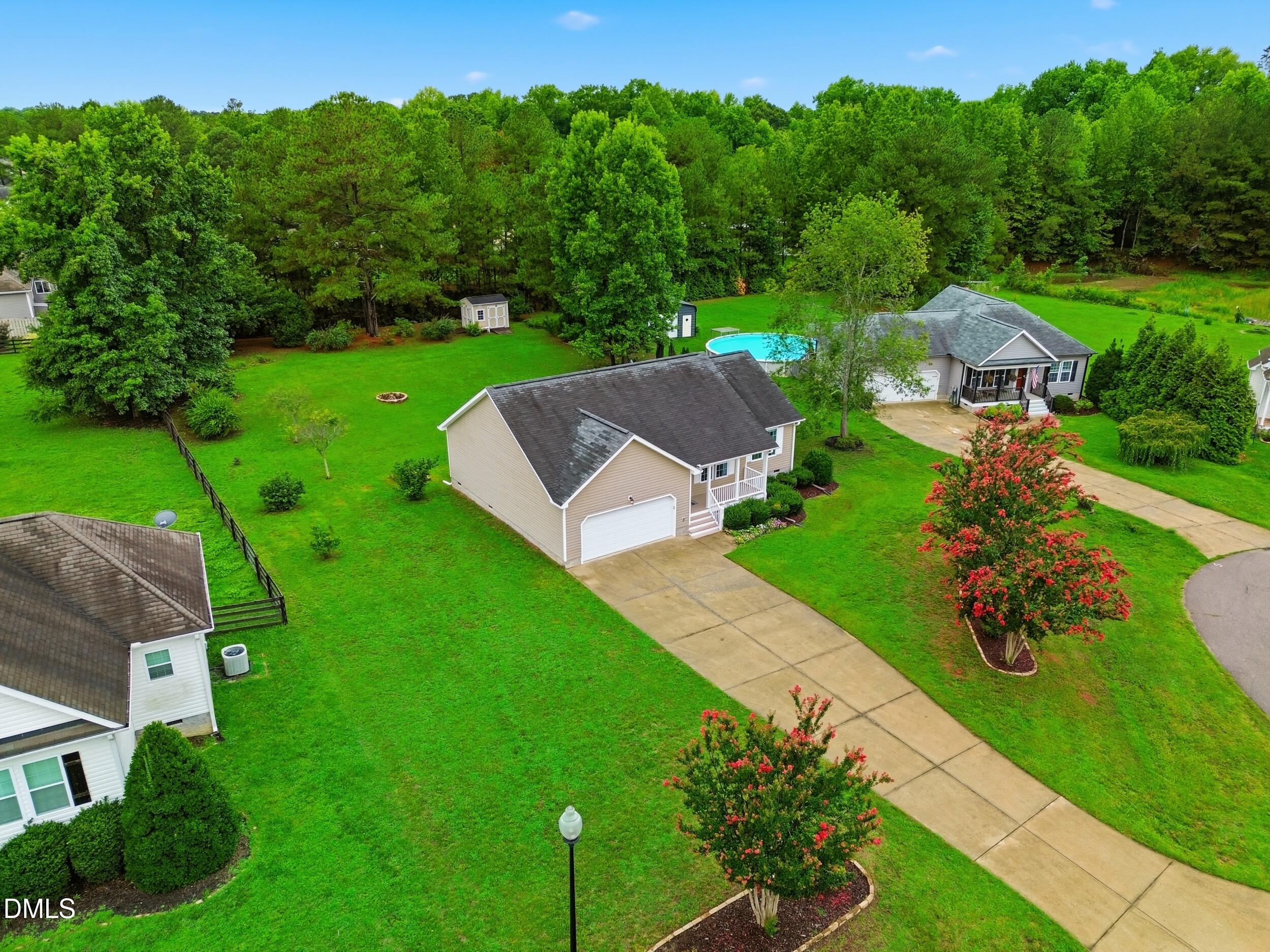 35 Hadleigh Way, Fuquay Varina, NC 27526